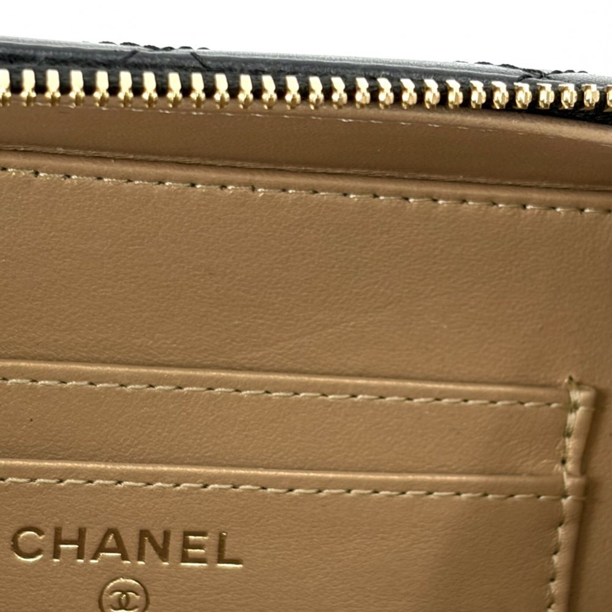 Leather Shoulder Bag Vanity Bag (Pre-Owned) - Chanel - Modalova