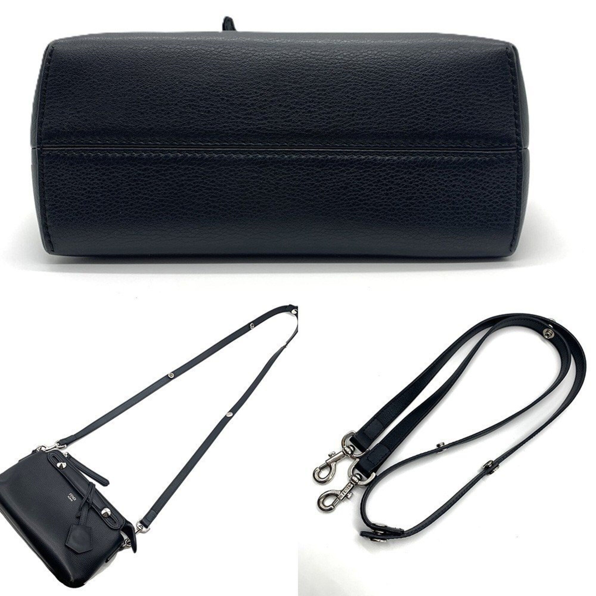 Leather Shoulder Bag (Pre-Owned) - Fendi - Modalova