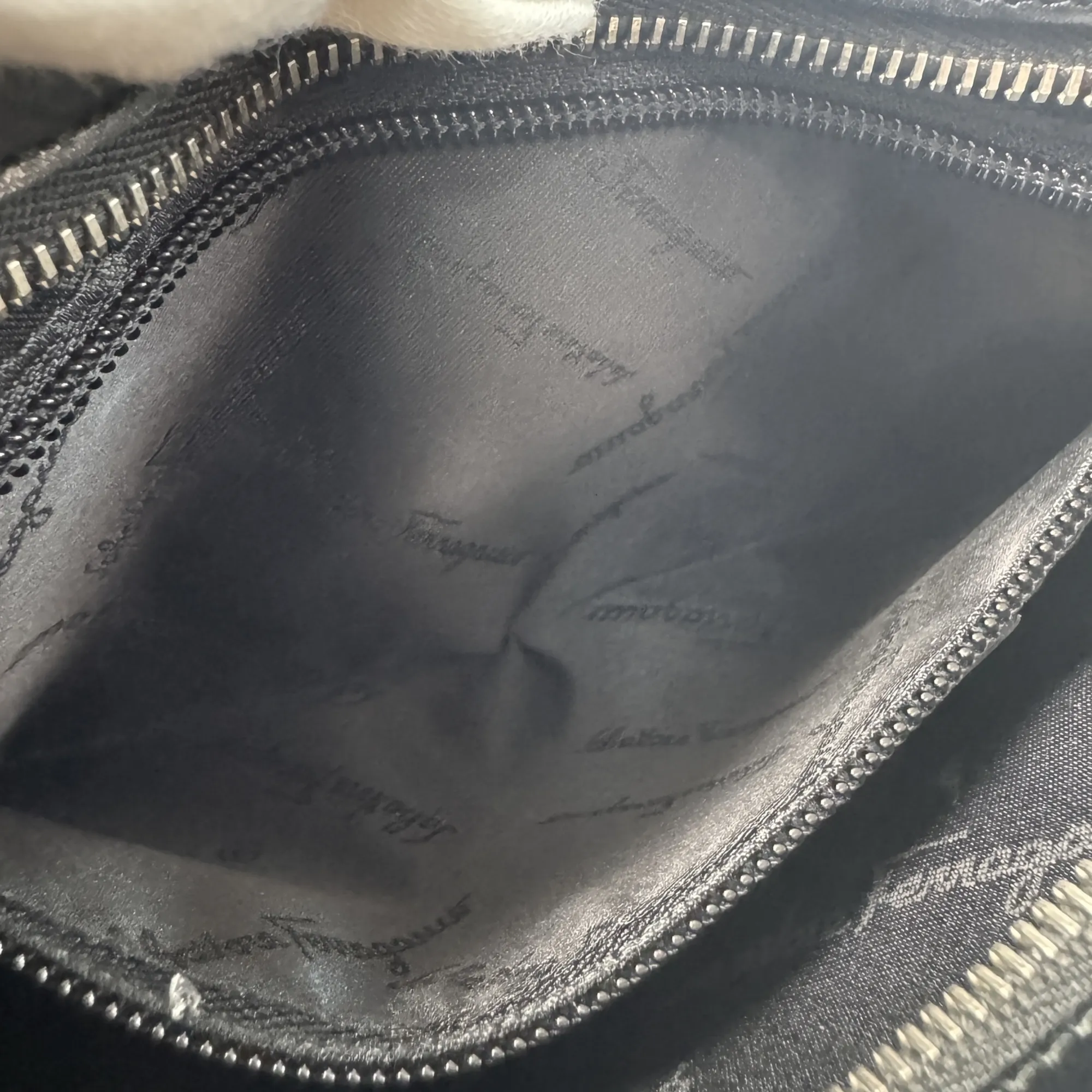 Nylon Handbag (Pre-Owned) - Salvatore Ferragamo - Modalova