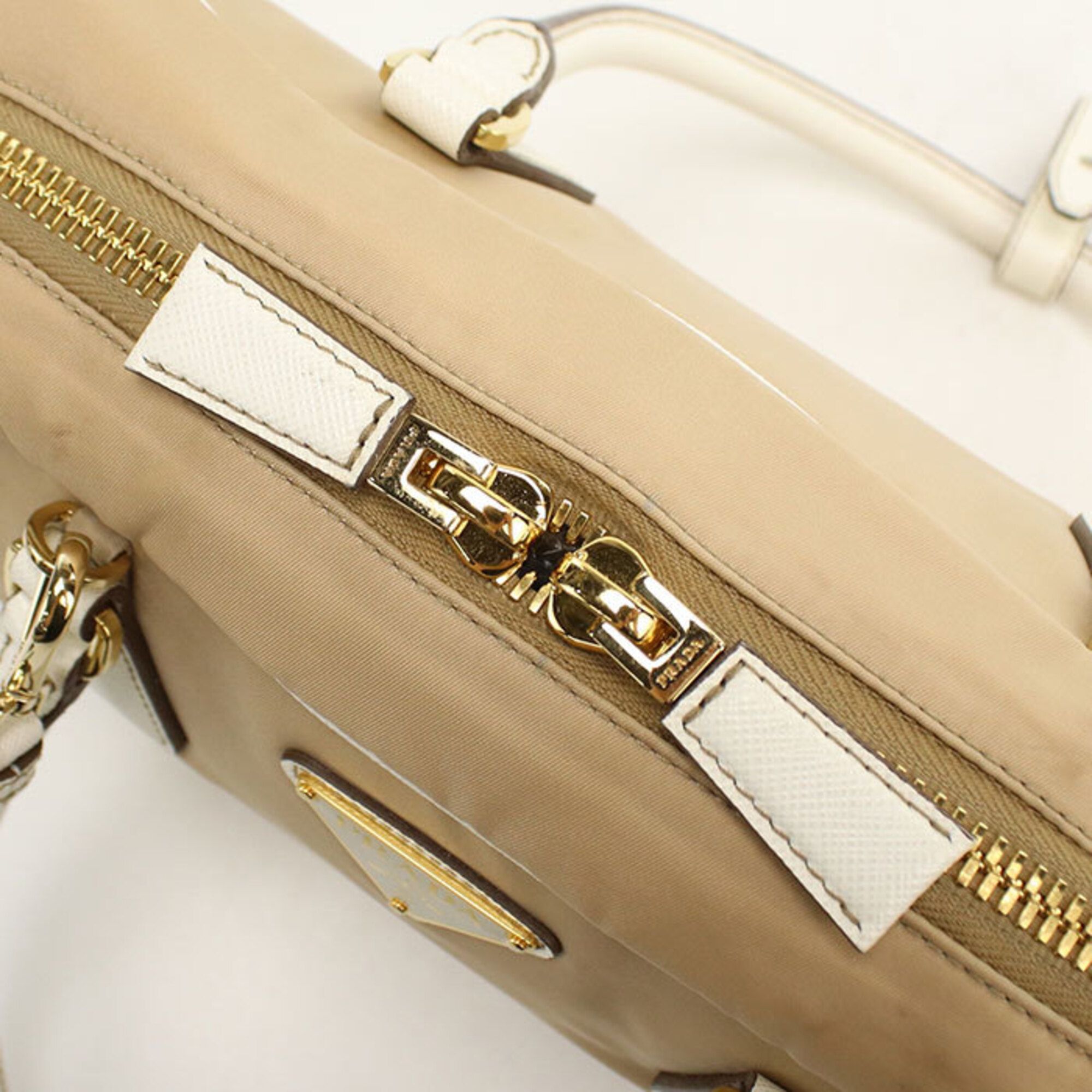 Nylon Leather Handbag (Pre-Owned) - Prada - Modalova