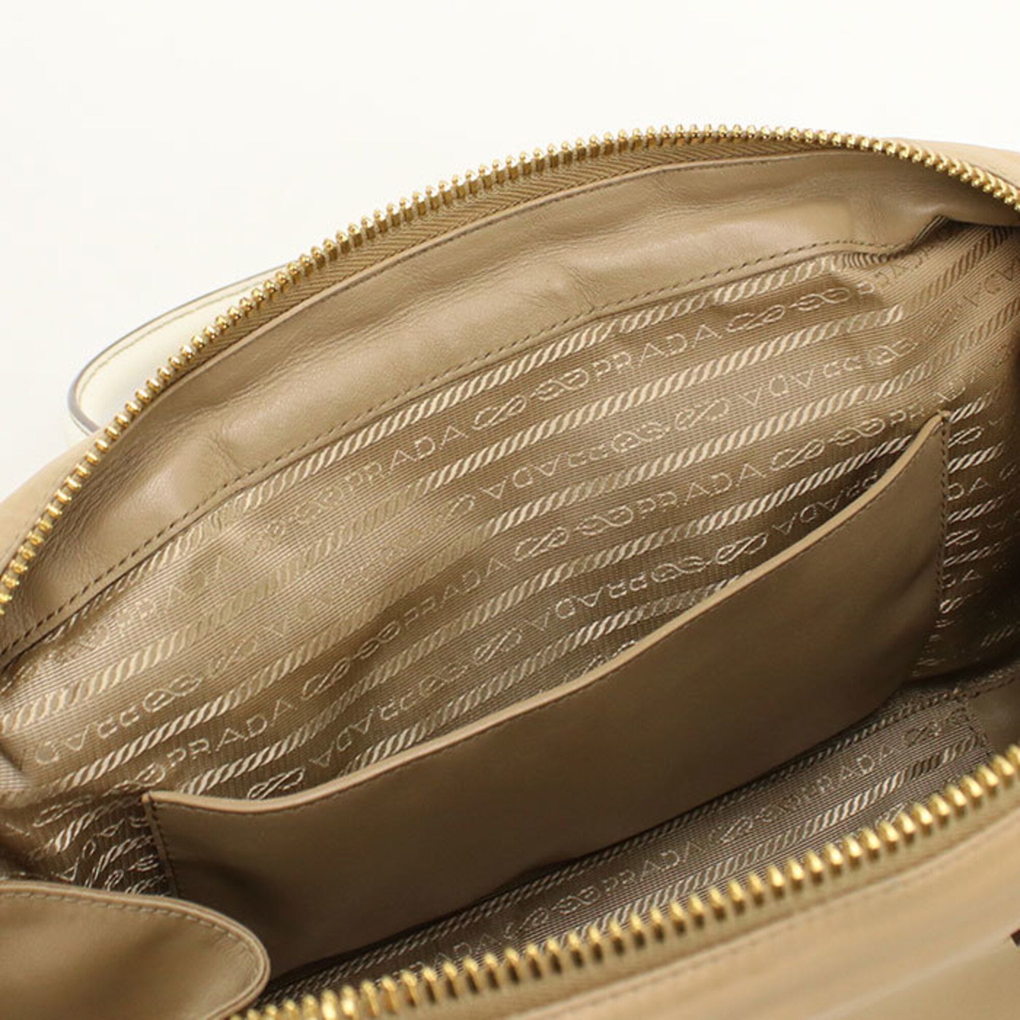 Nylon Leather Handbag (Pre-Owned) - Prada - Modalova