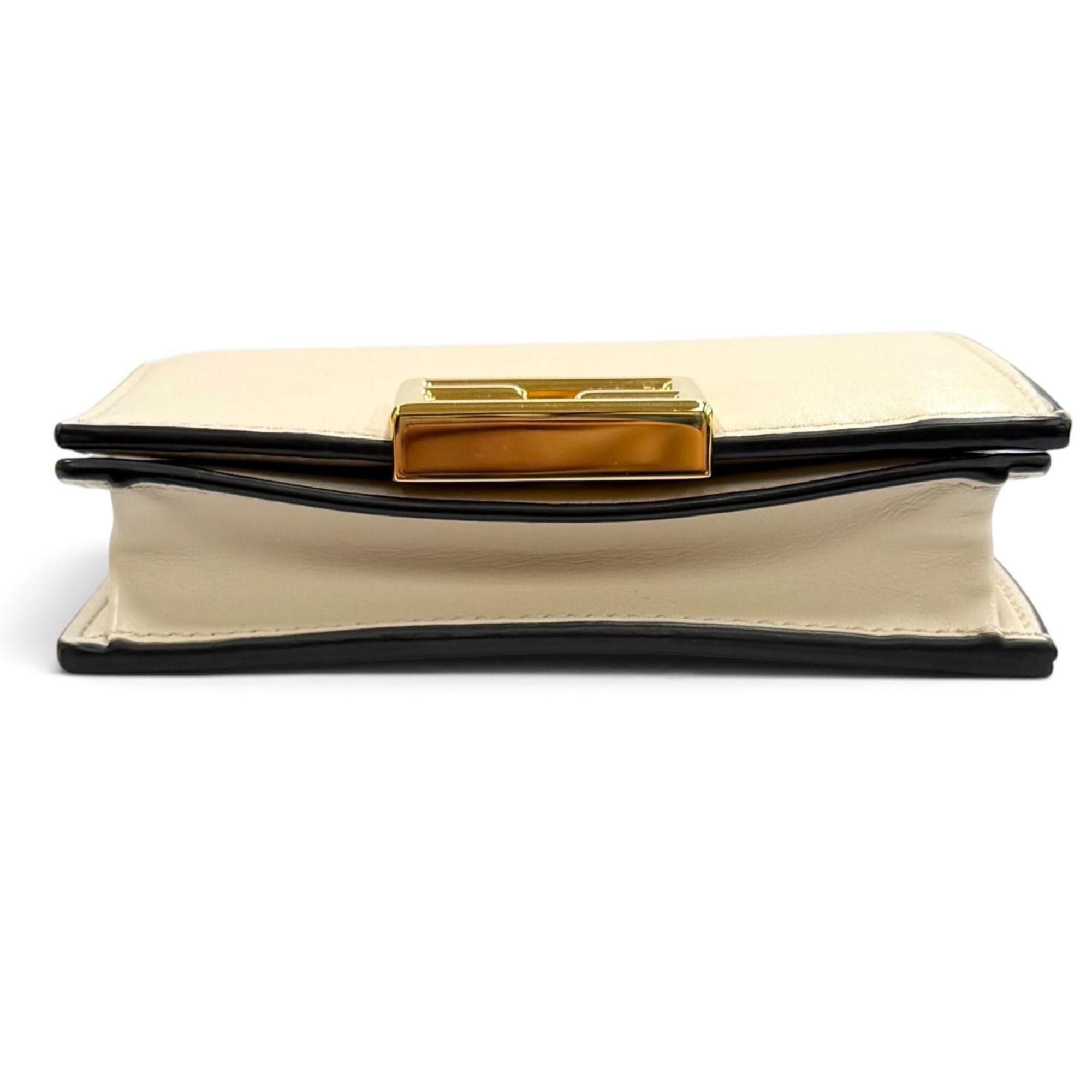 Leather Wallet (Bi-Fold) (Pre-Owned) - Fendi - Modalova