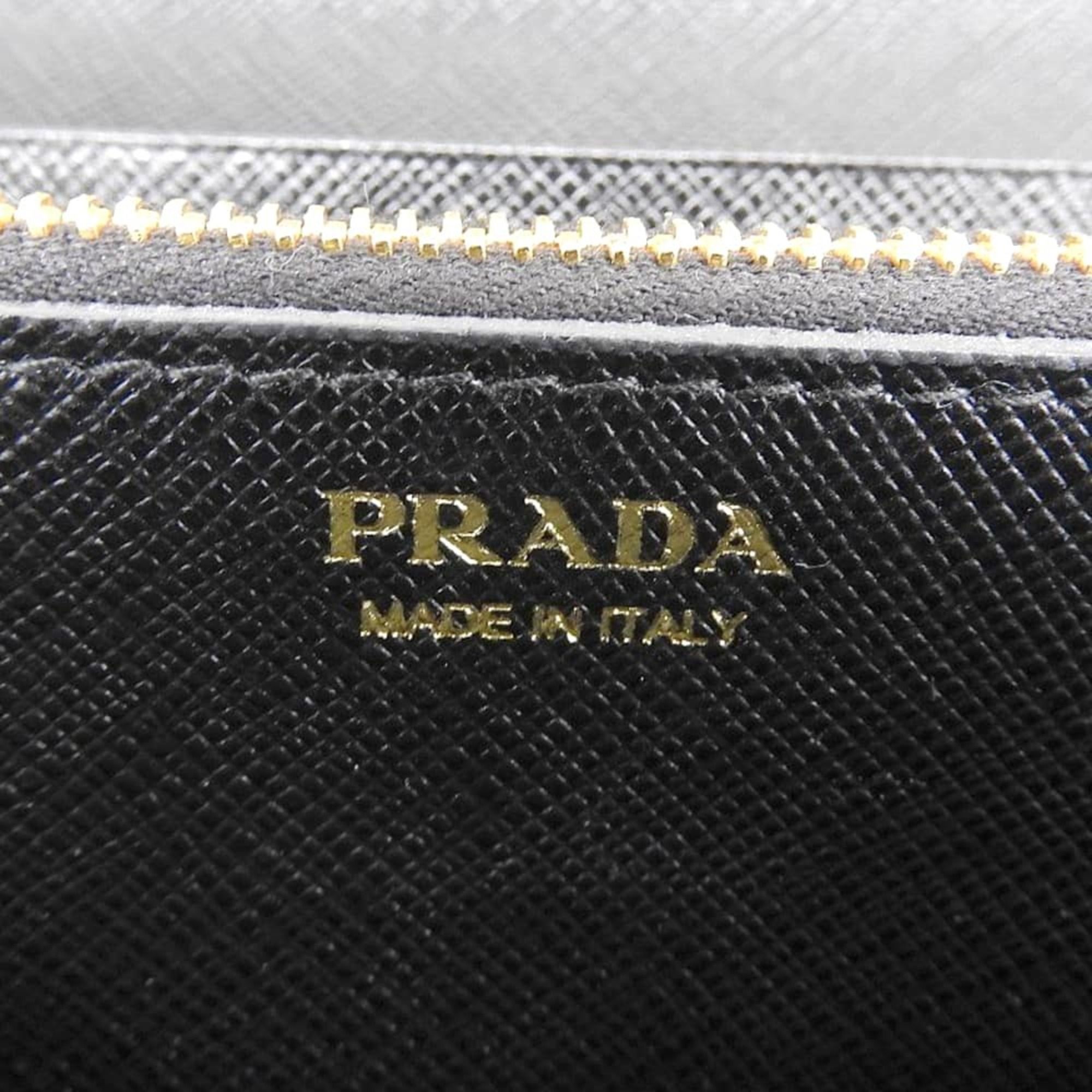 Saffiano Triangle Long Wallet (Bi-Fold) (Pre-Owned) - Prada - Modalova