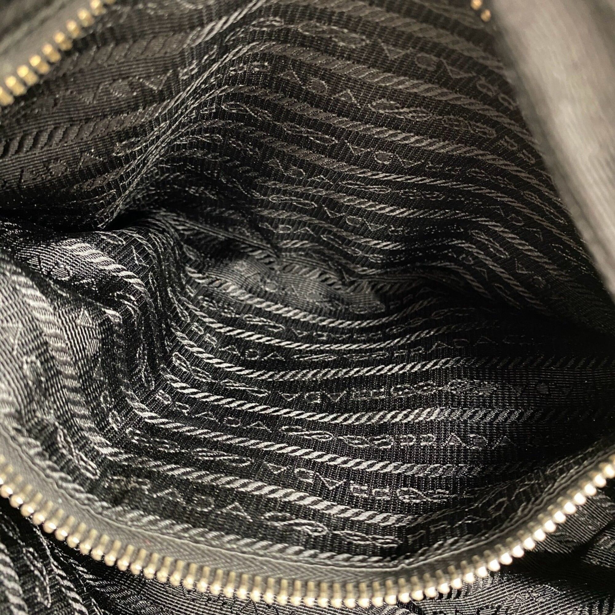 Nylon Leather Shoulder Bag (Pre-Owned) - Prada - Modalova