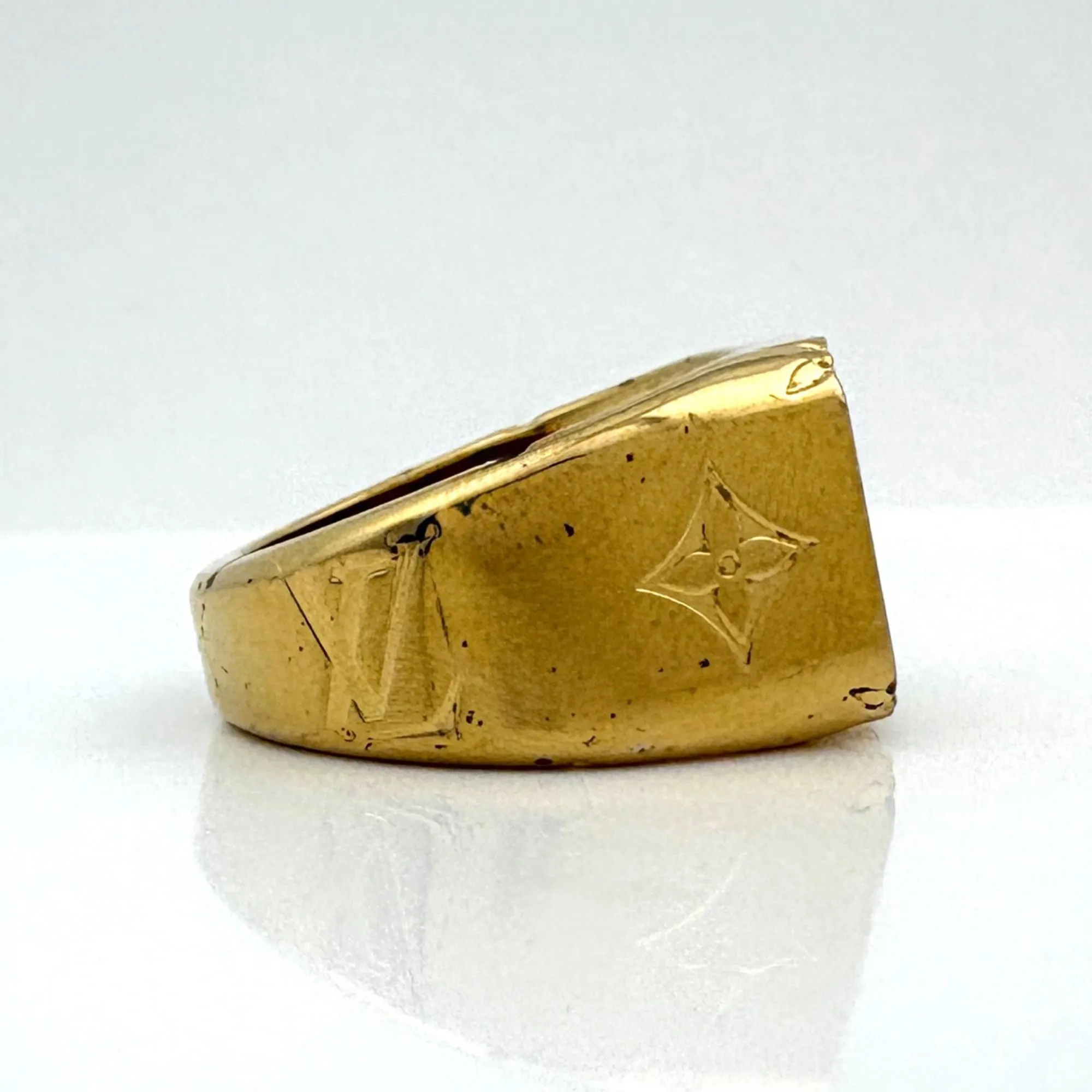 Metal Band Ring (Pre-Owned) - Louis Vuitton - Modalova