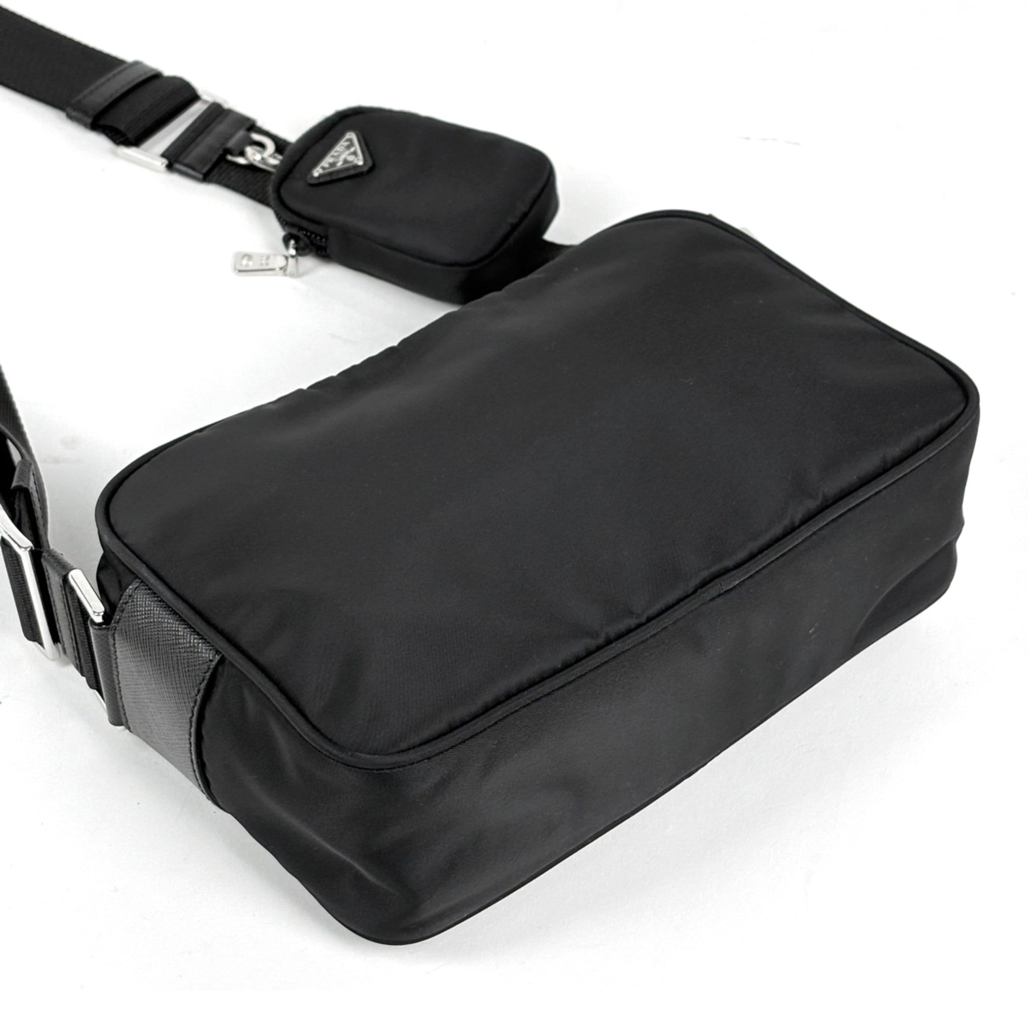 Nylon Shoulder Bag (Pre-Owned) - Prada - Modalova