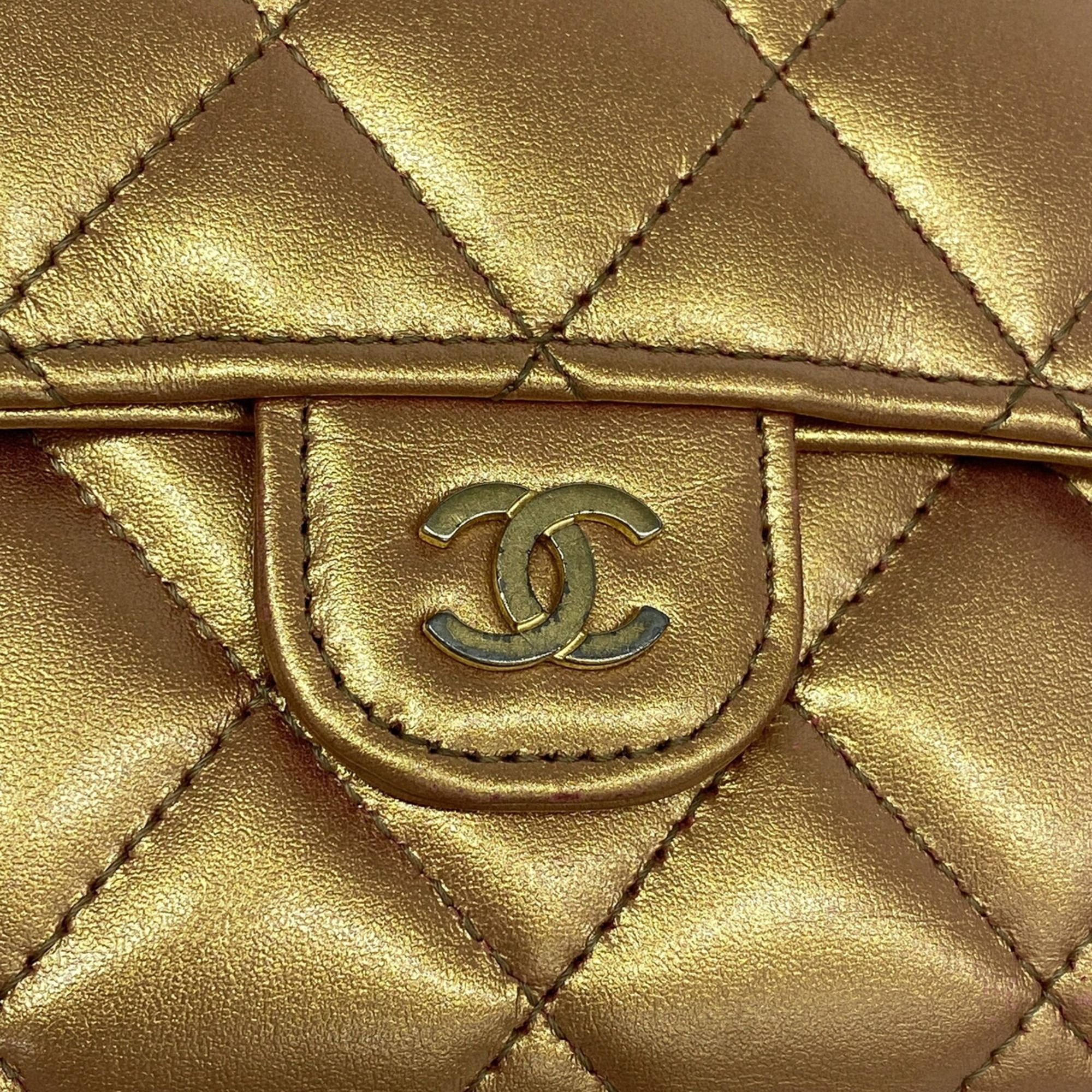 Leather Long Wallet (Bi-Fold) (Pre-Owned) - Chanel - Modalova