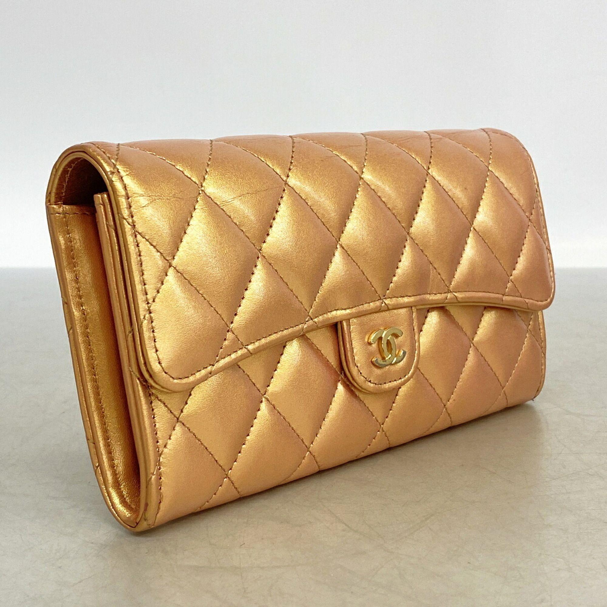 Leather Long Wallet (Bi-Fold) (Pre-Owned) - Chanel - Modalova