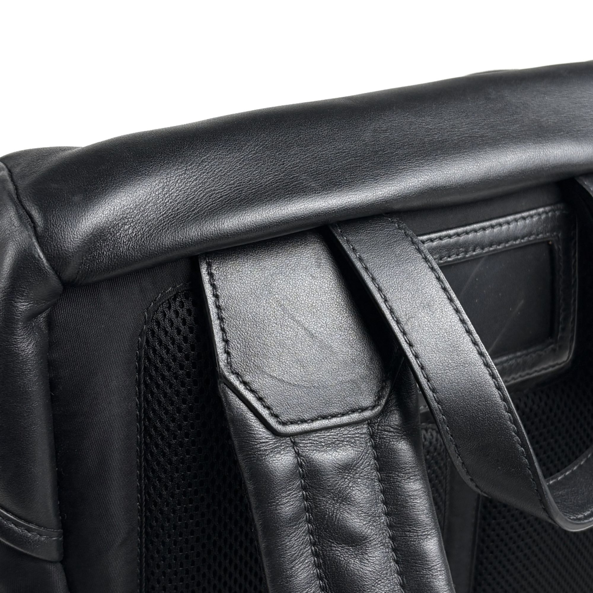 Tessuto Leather Backpack (Pre-Owned) - Prada - Modalova