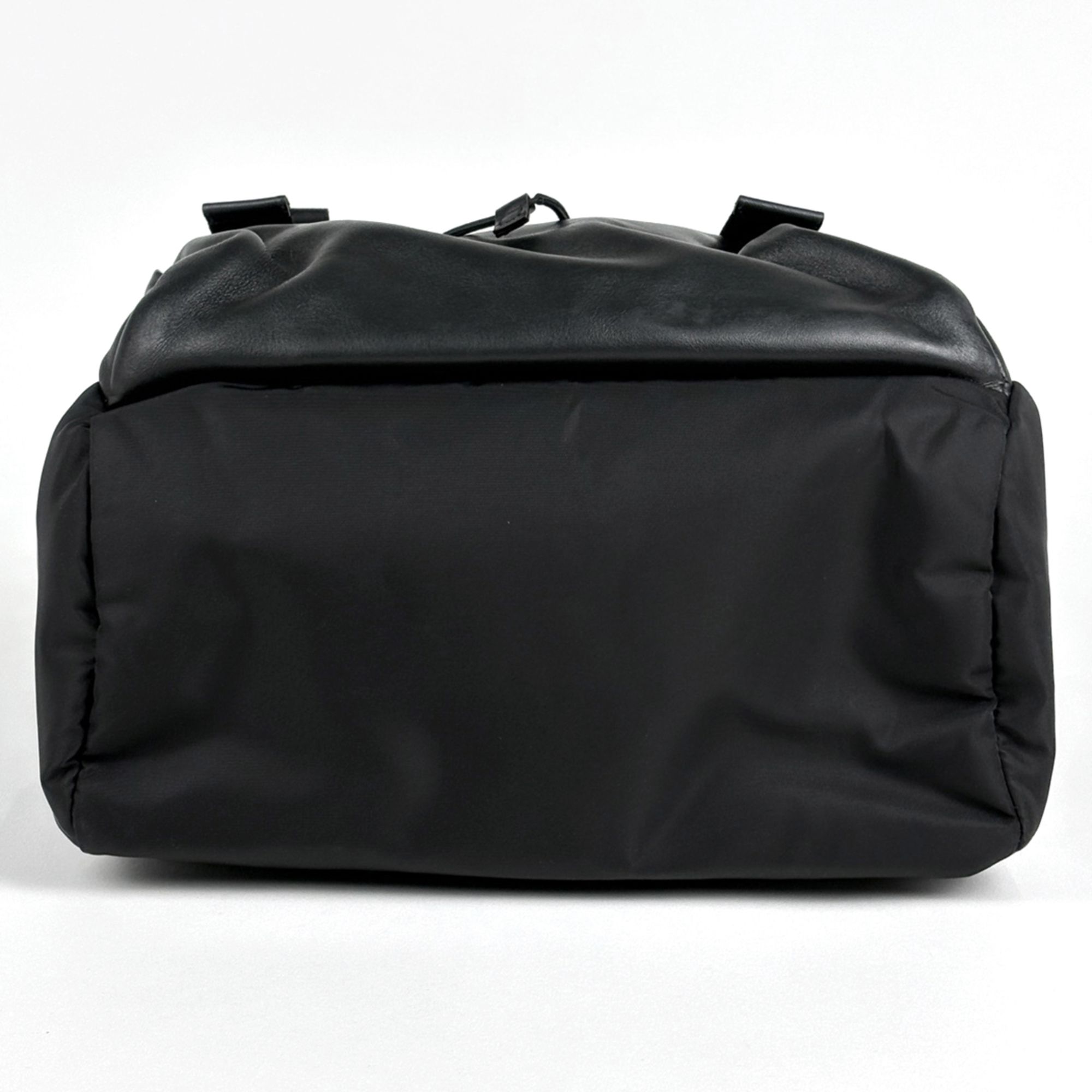 Tessuto Leather Backpack (Pre-Owned) - Prada - Modalova
