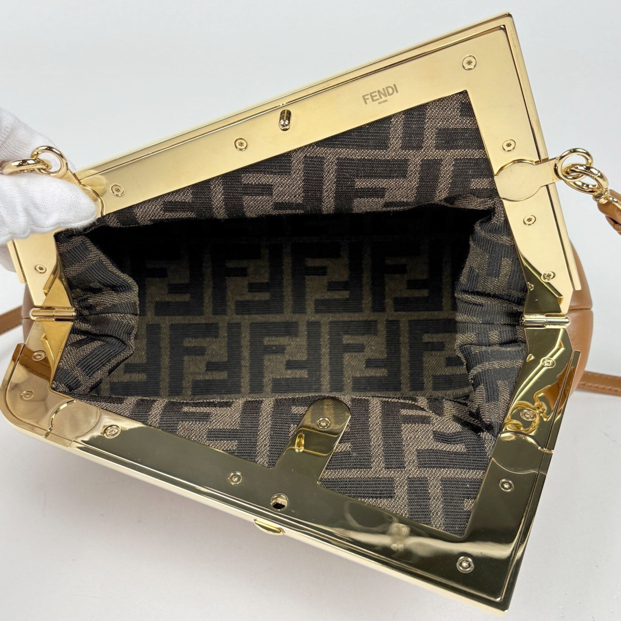 Leather Shoulder Bag (Pre-Owned) - Fendi - Modalova