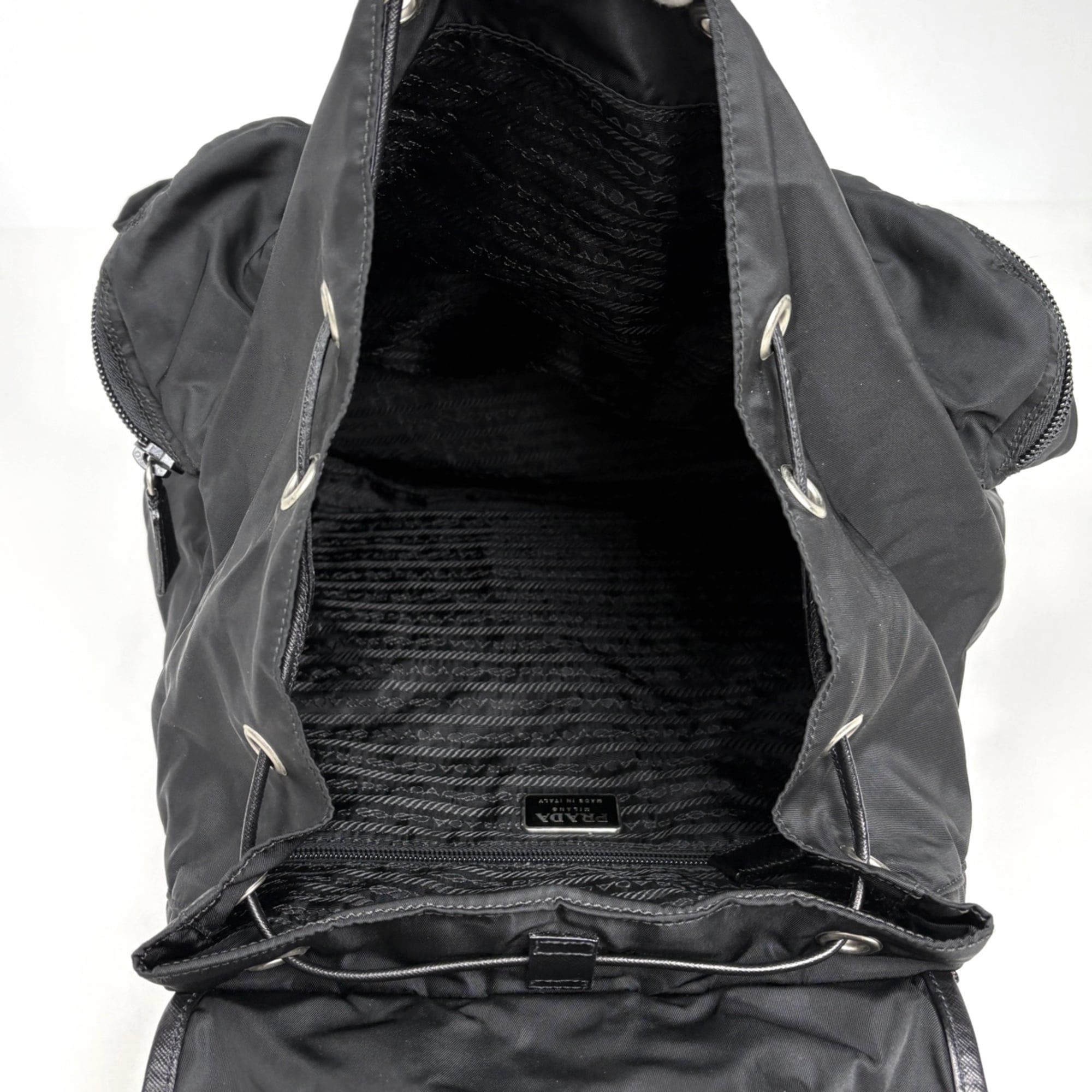 Nylon Leather Backpack (Pre-Owned) - Prada - Modalova
