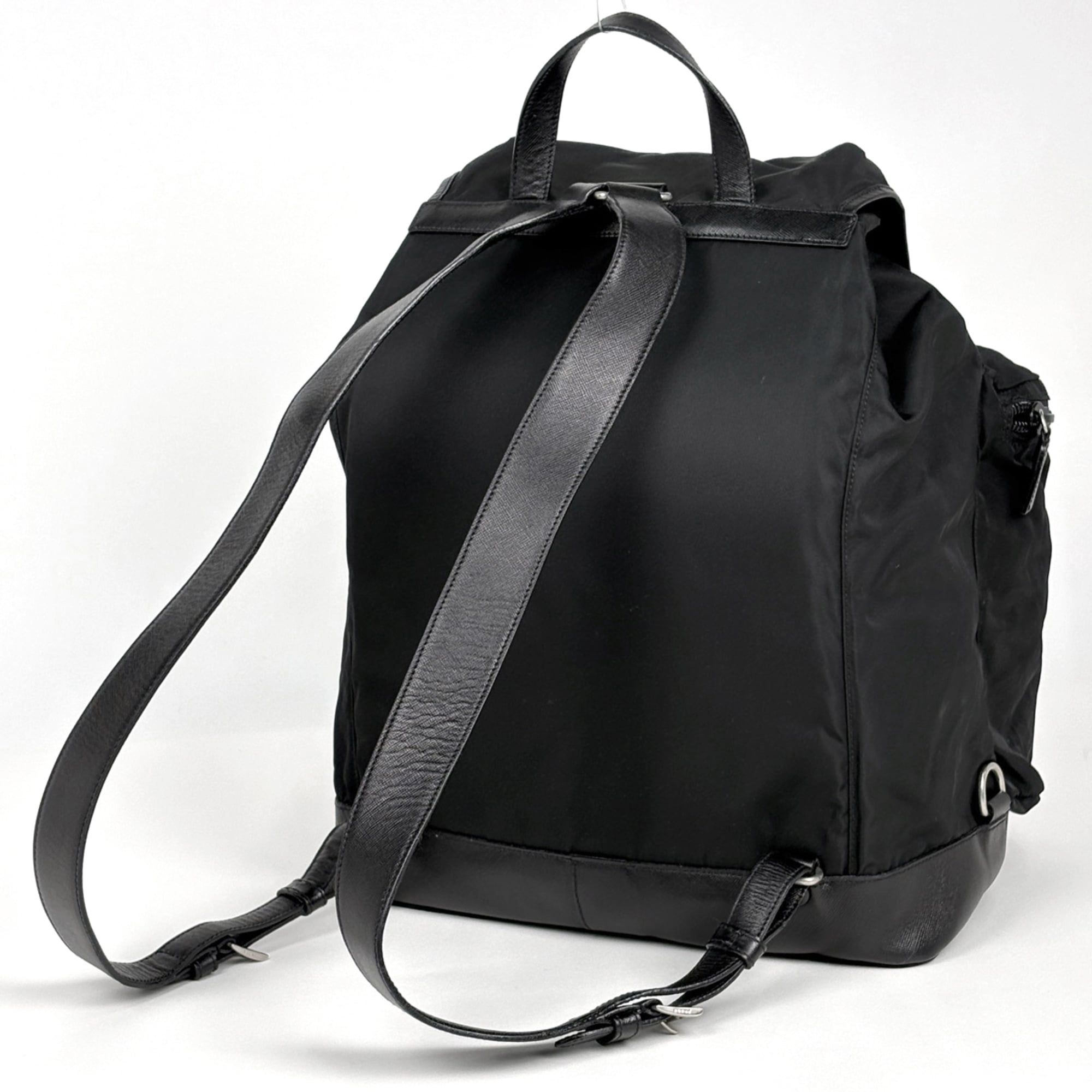 Nylon Leather Backpack (Pre-Owned) - Prada - Modalova