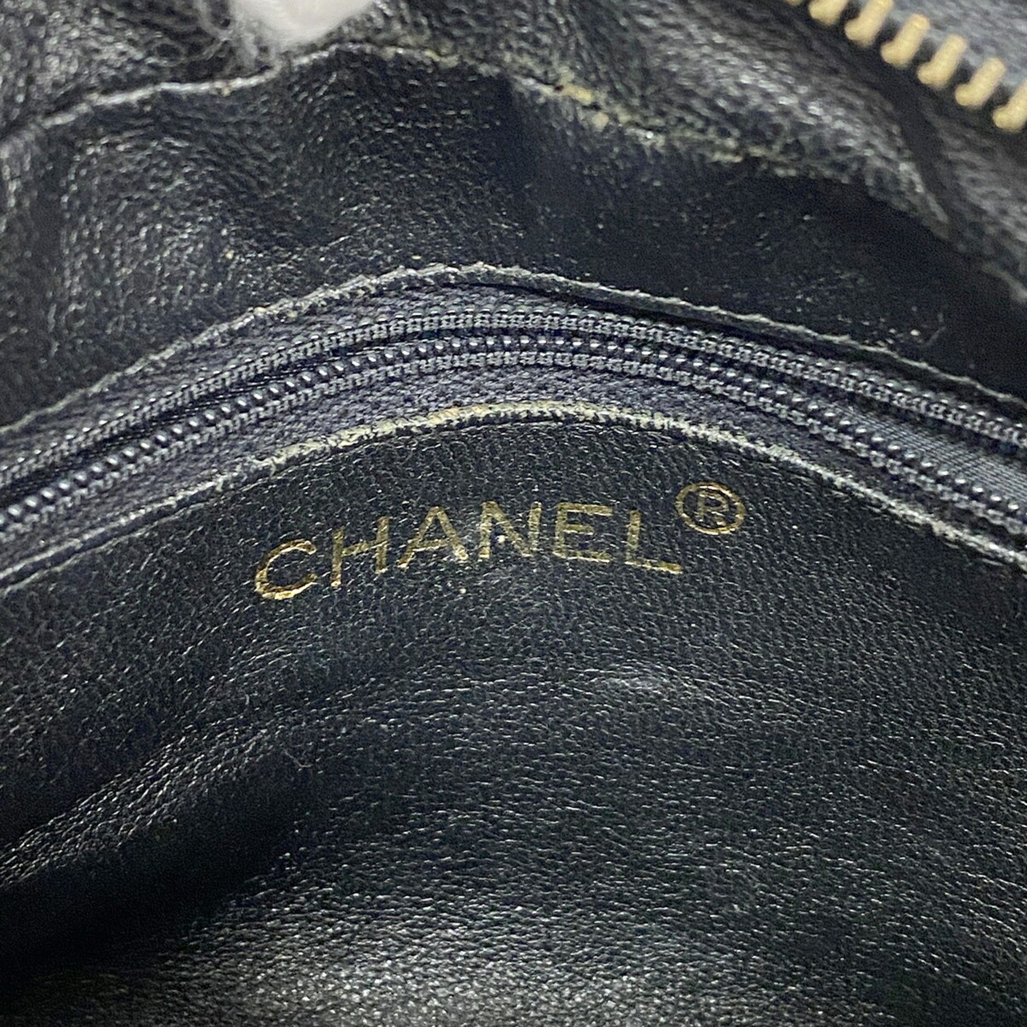 Leather Shoulder Bag (Pre-Owned) - Chanel - Modalova