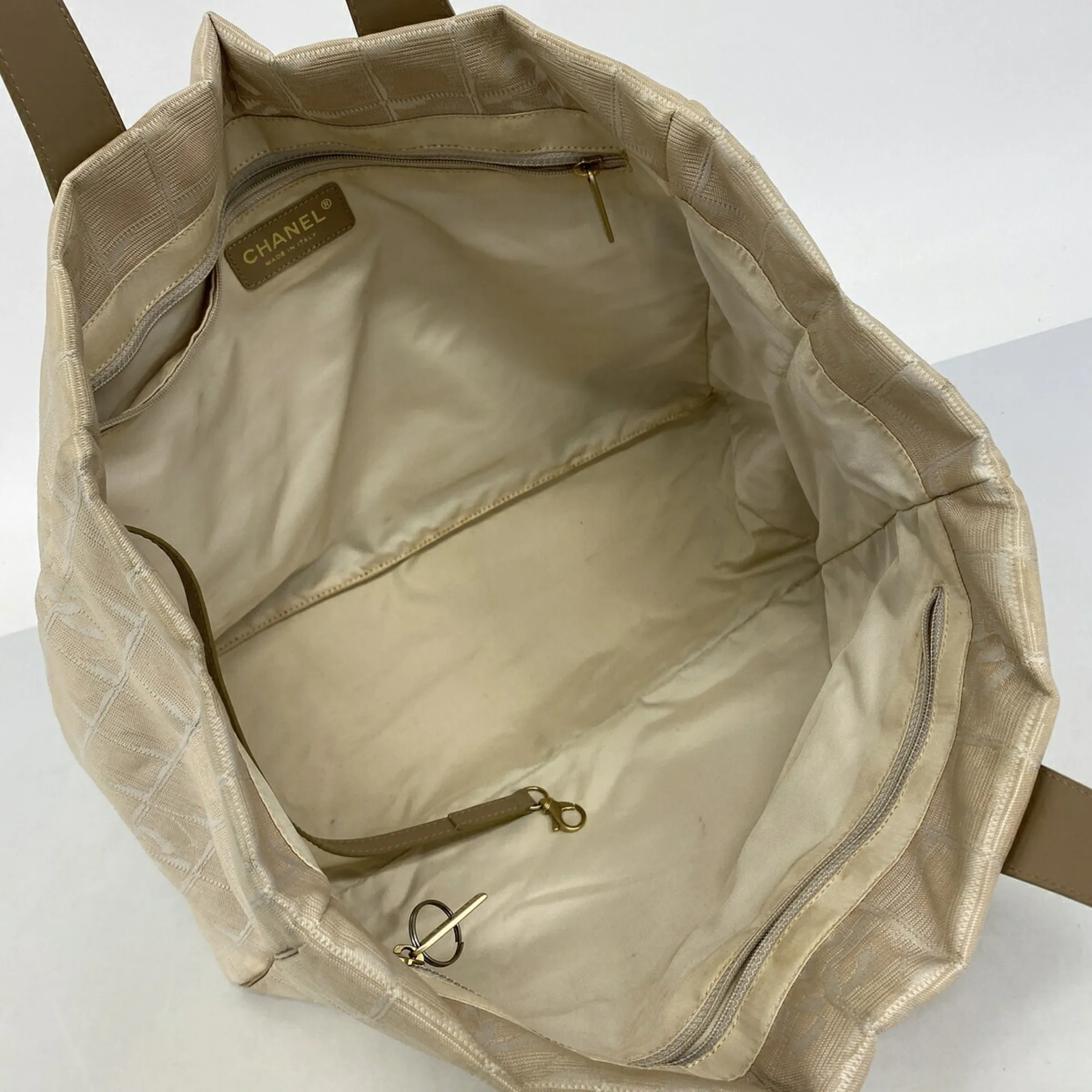 Nylon Tote Bag (Pre-Owned) - Chanel - Modalova