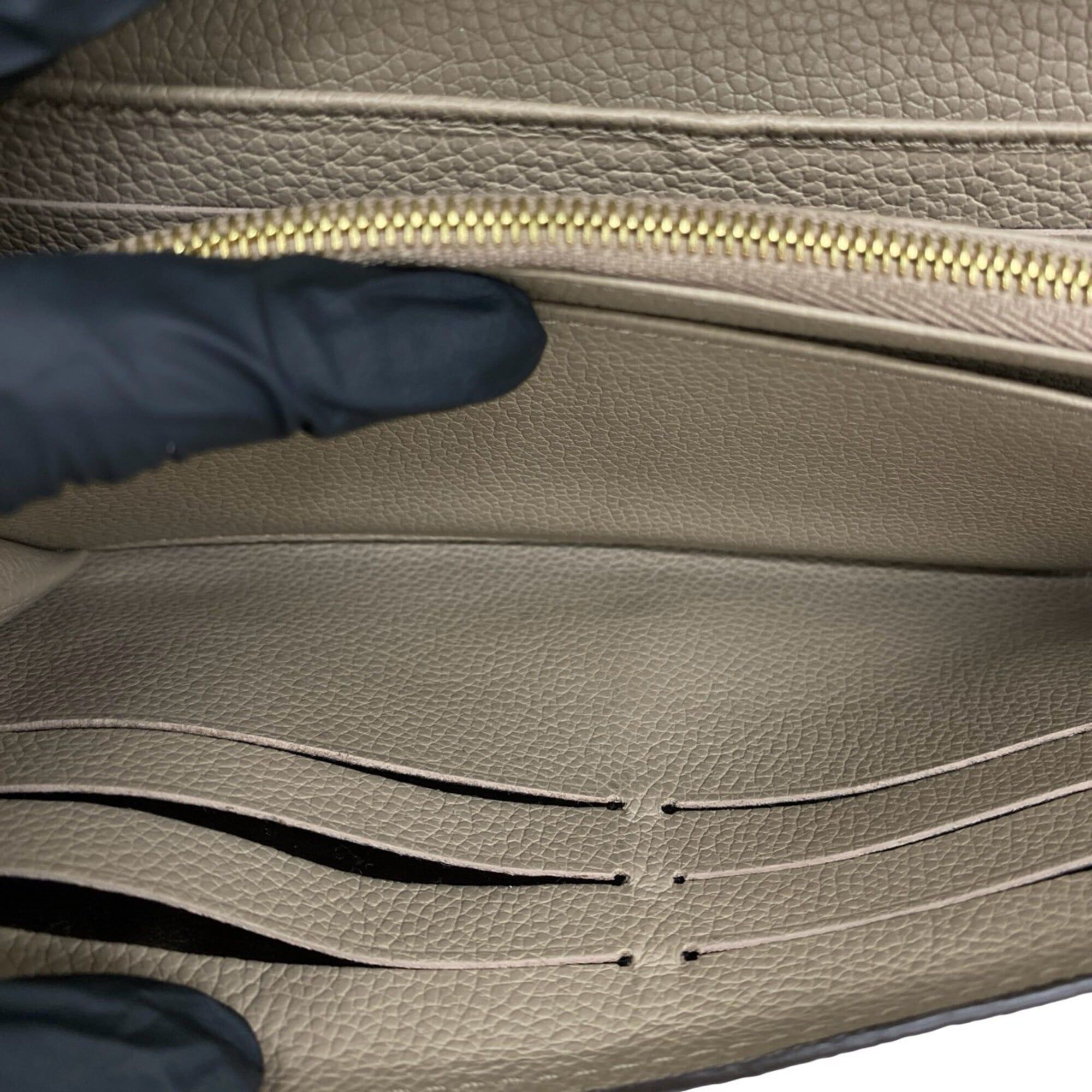 Leather Long Wallet (Bi-Fold) (Pre-Owned) - Louis Vuitton - Modalova