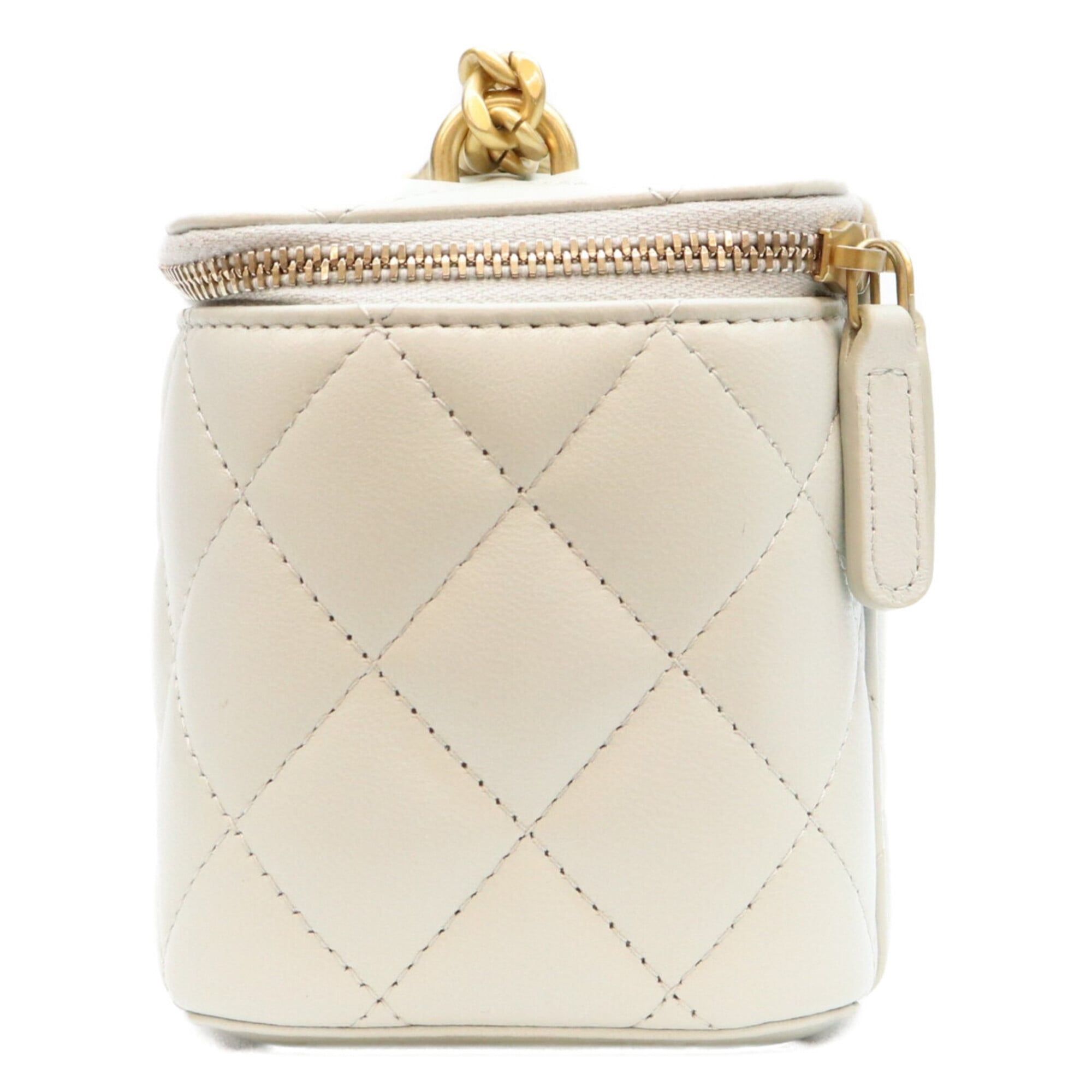Leather Shoulder Bag (Pre-Owned) - Chanel - Modalova