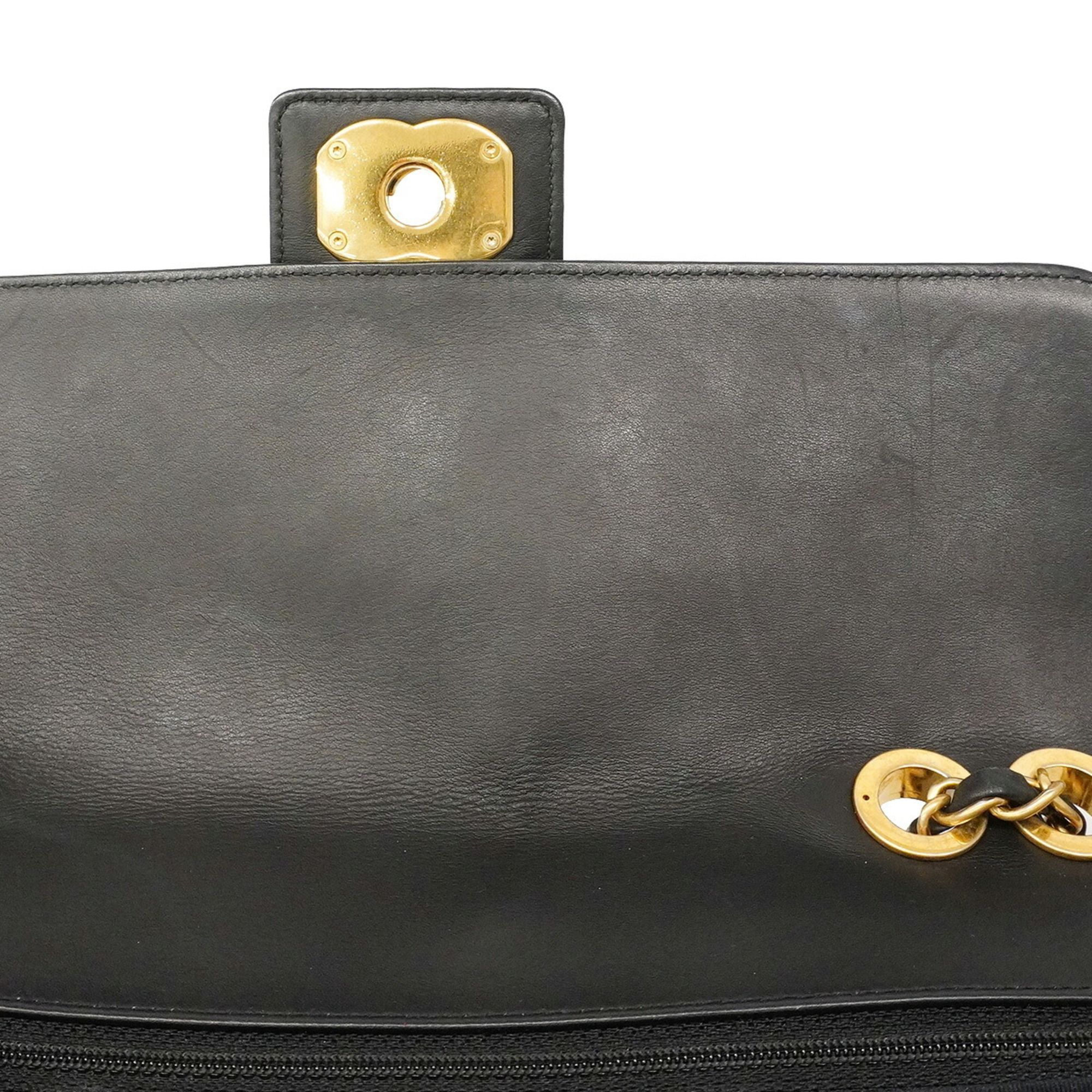 Leather Shoulder Bag (Pre-Owned) - Chanel - Modalova