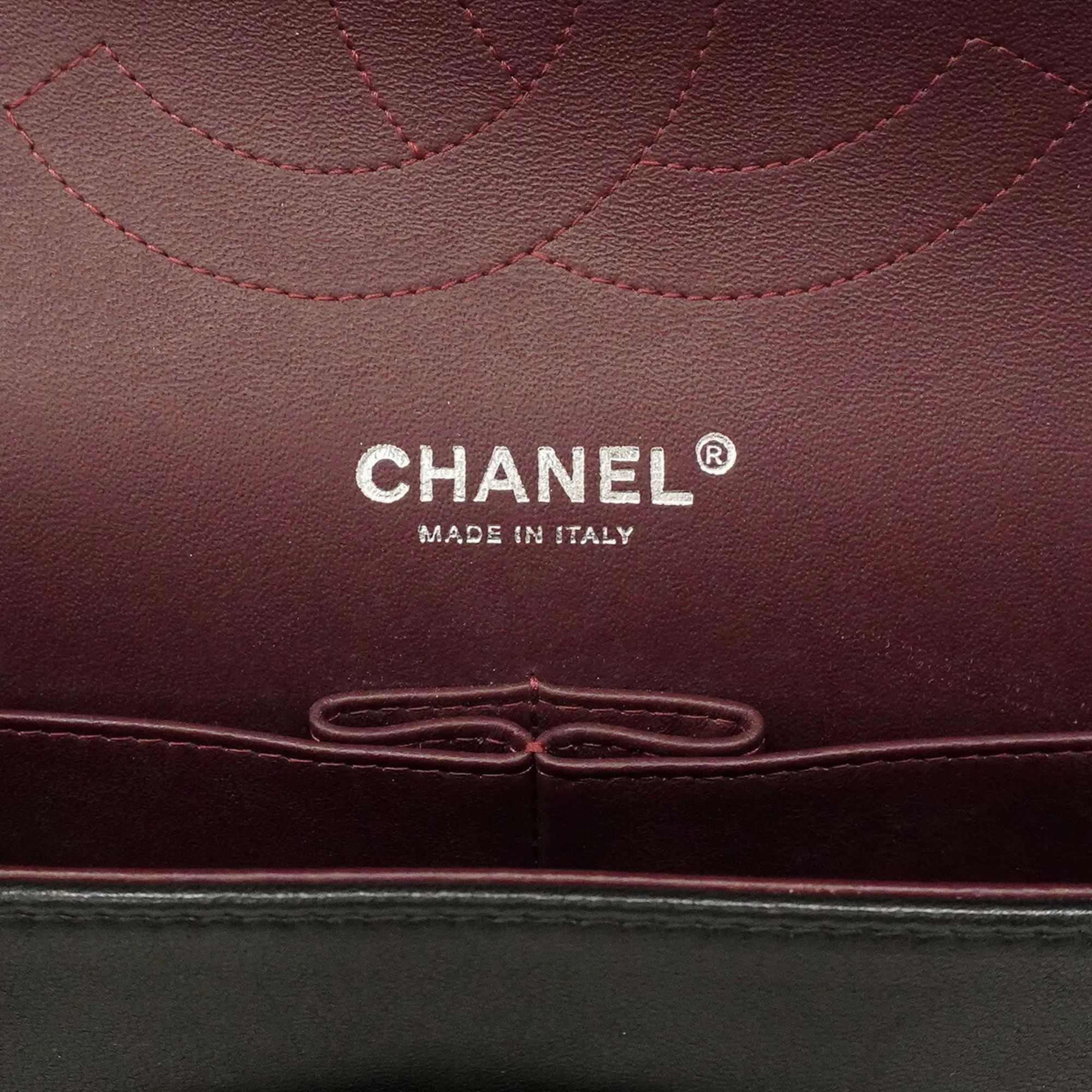 Leather Shoulder Bag (Pre-Owned) - Chanel - Modalova