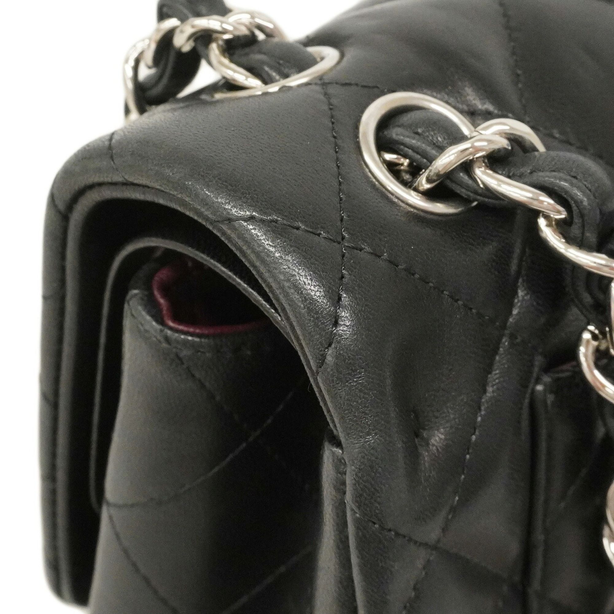 Leather Shoulder Bag (Pre-Owned) - Chanel - Modalova