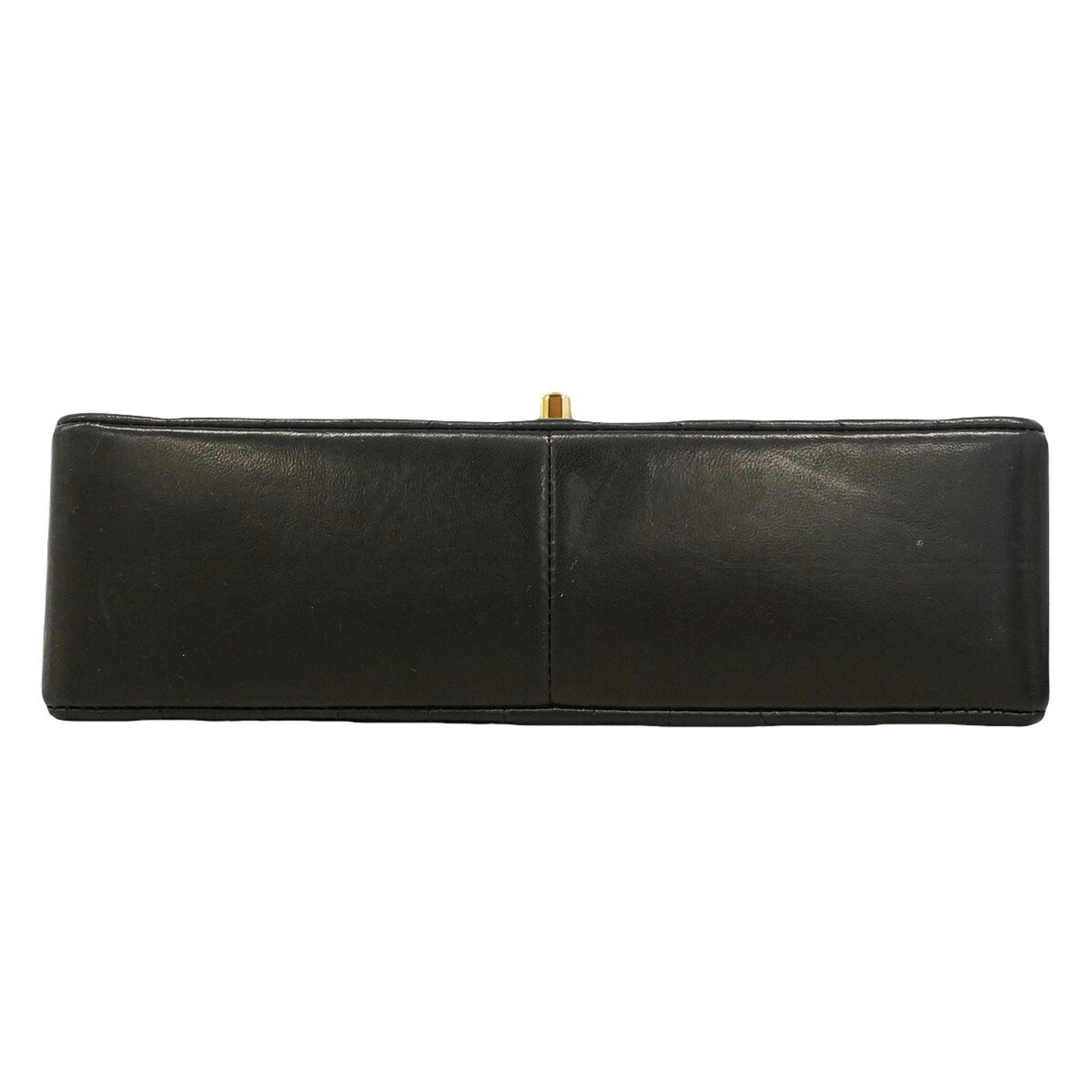 Leather Shoulder Bag (Pre-Owned) - Chanel - Modalova