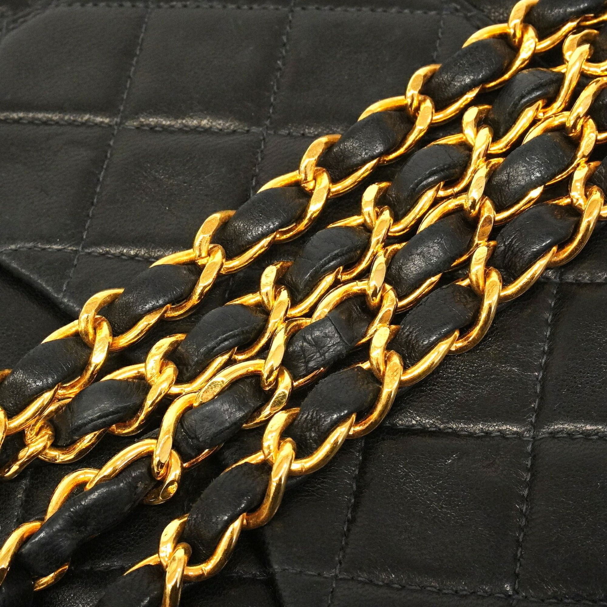 Leather Shoulder Bag (Pre-Owned) - Chanel - Modalova