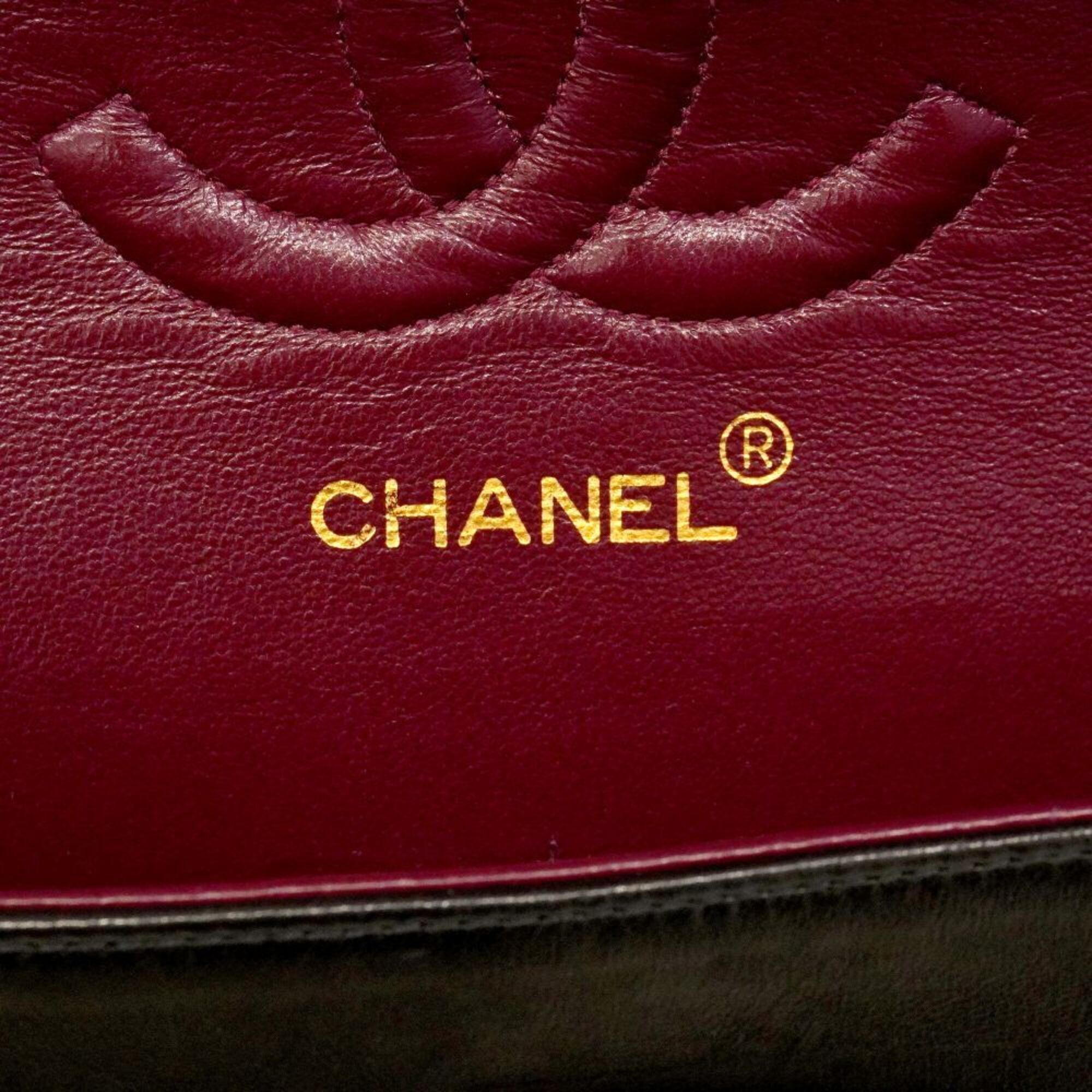 Leather Shoulder Bag (Pre-Owned) - Chanel - Modalova