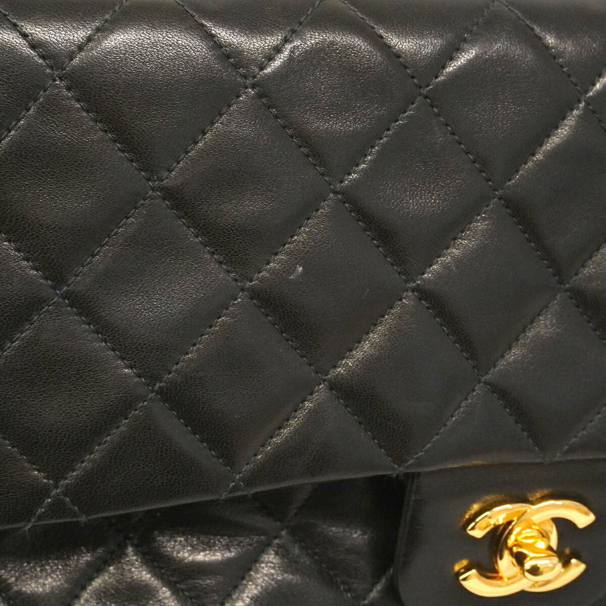 Leather Shoulder Bag (Pre-Owned) - Chanel - Modalova