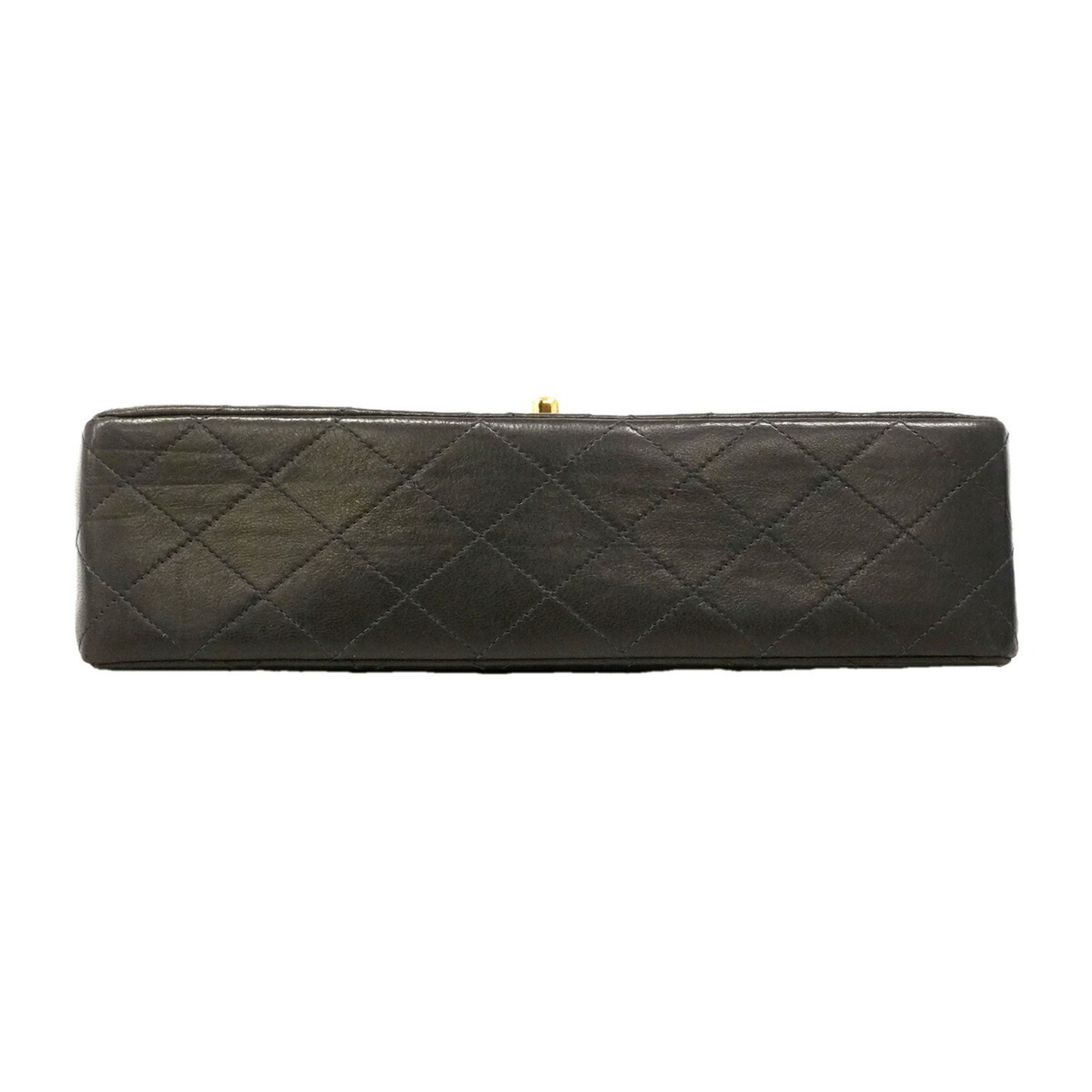Leather Shoulder Bag (Pre-Owned) - Chanel - Modalova