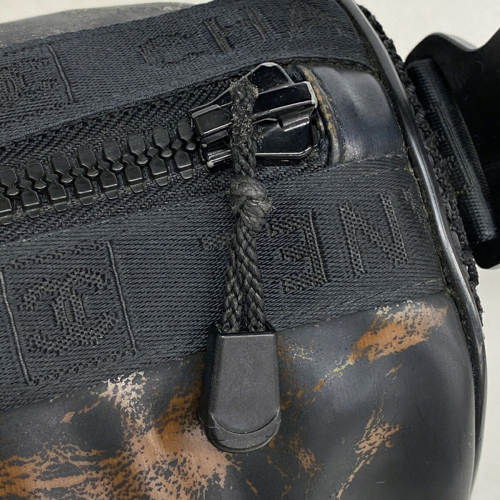 Rubber Shoulder Bag (Pre-Owned) - Chanel - Modalova