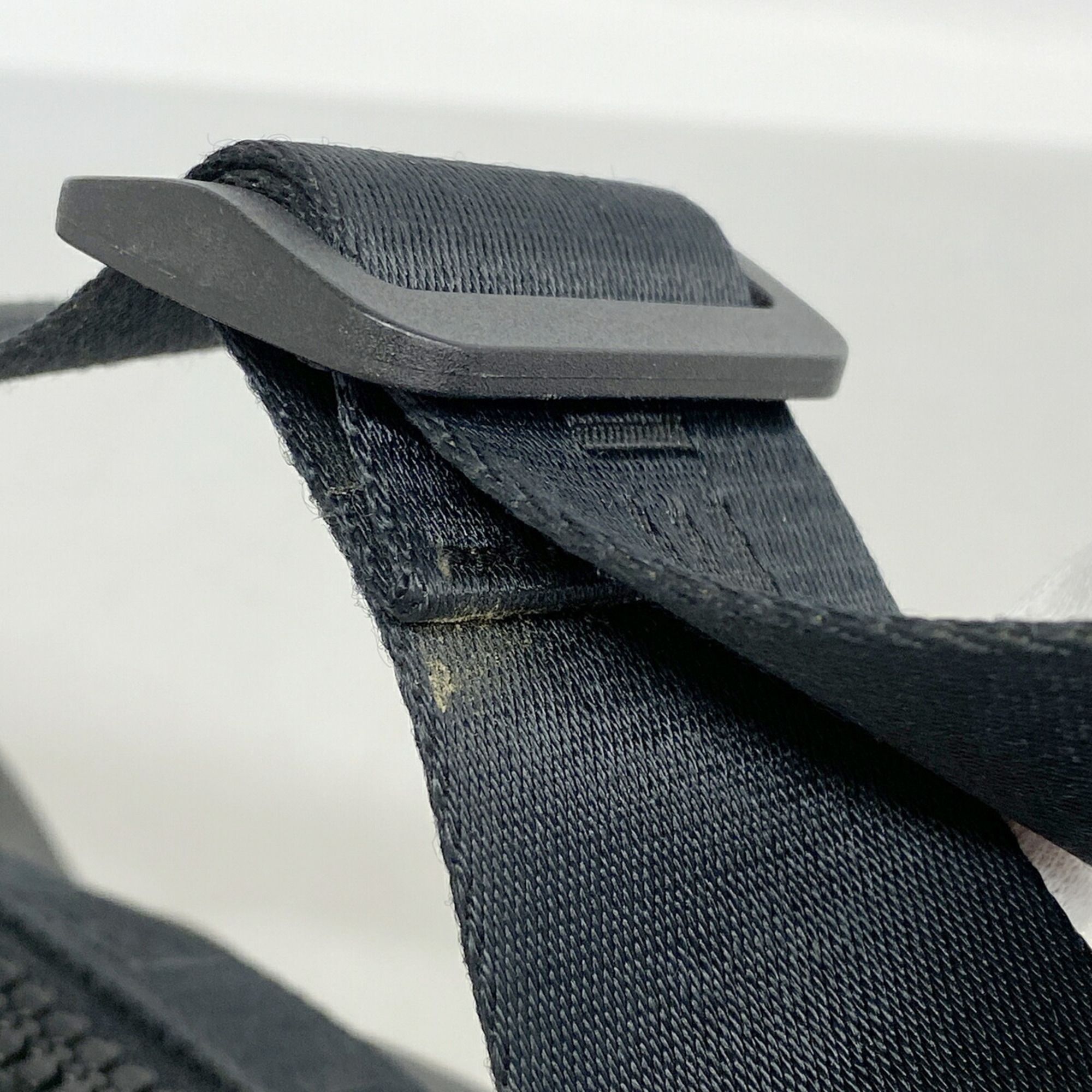 Rubber Shoulder Bag (Pre-Owned) - Chanel - Modalova