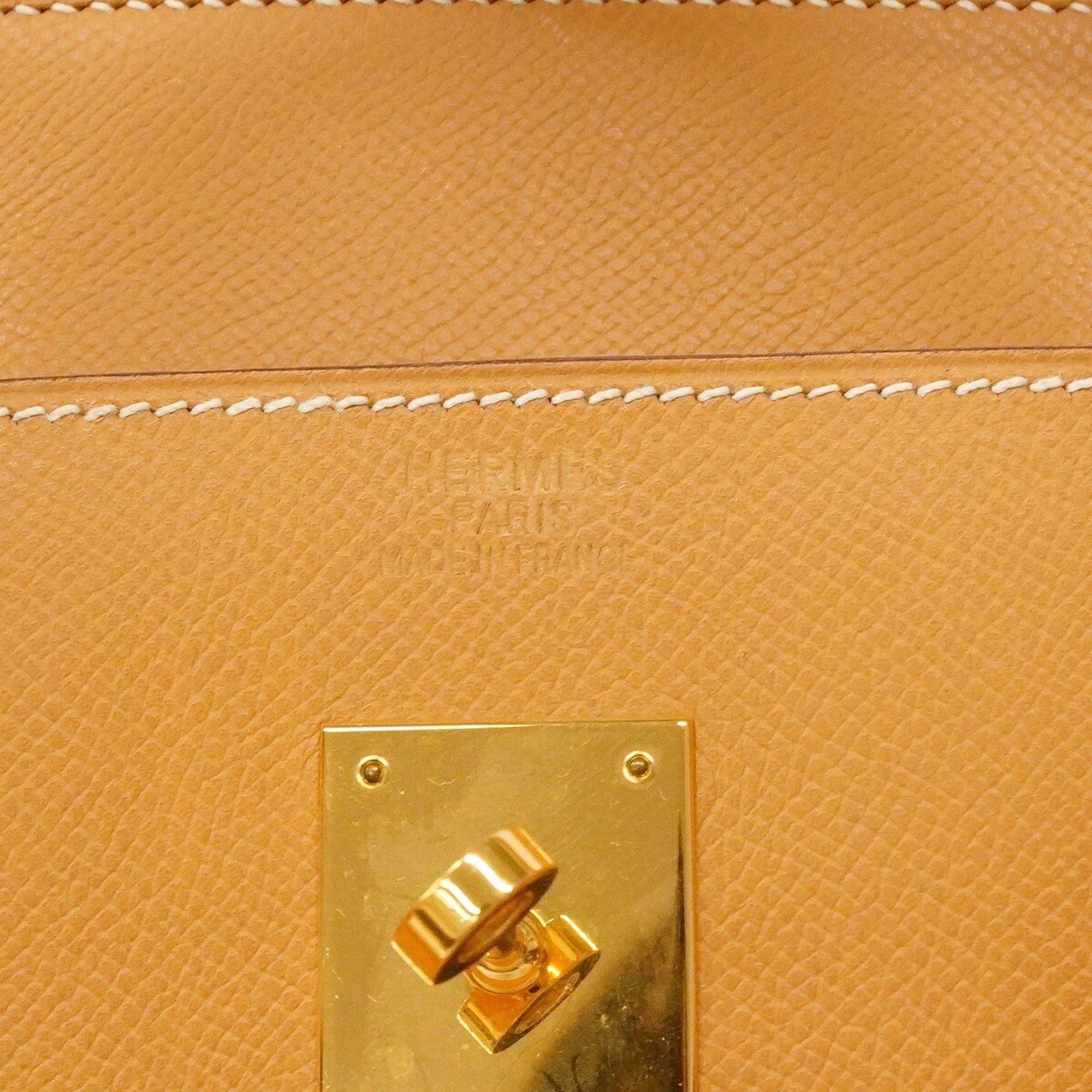 Courchevel Leather Handbag (Pre-Owned) - Hermes - Modalova