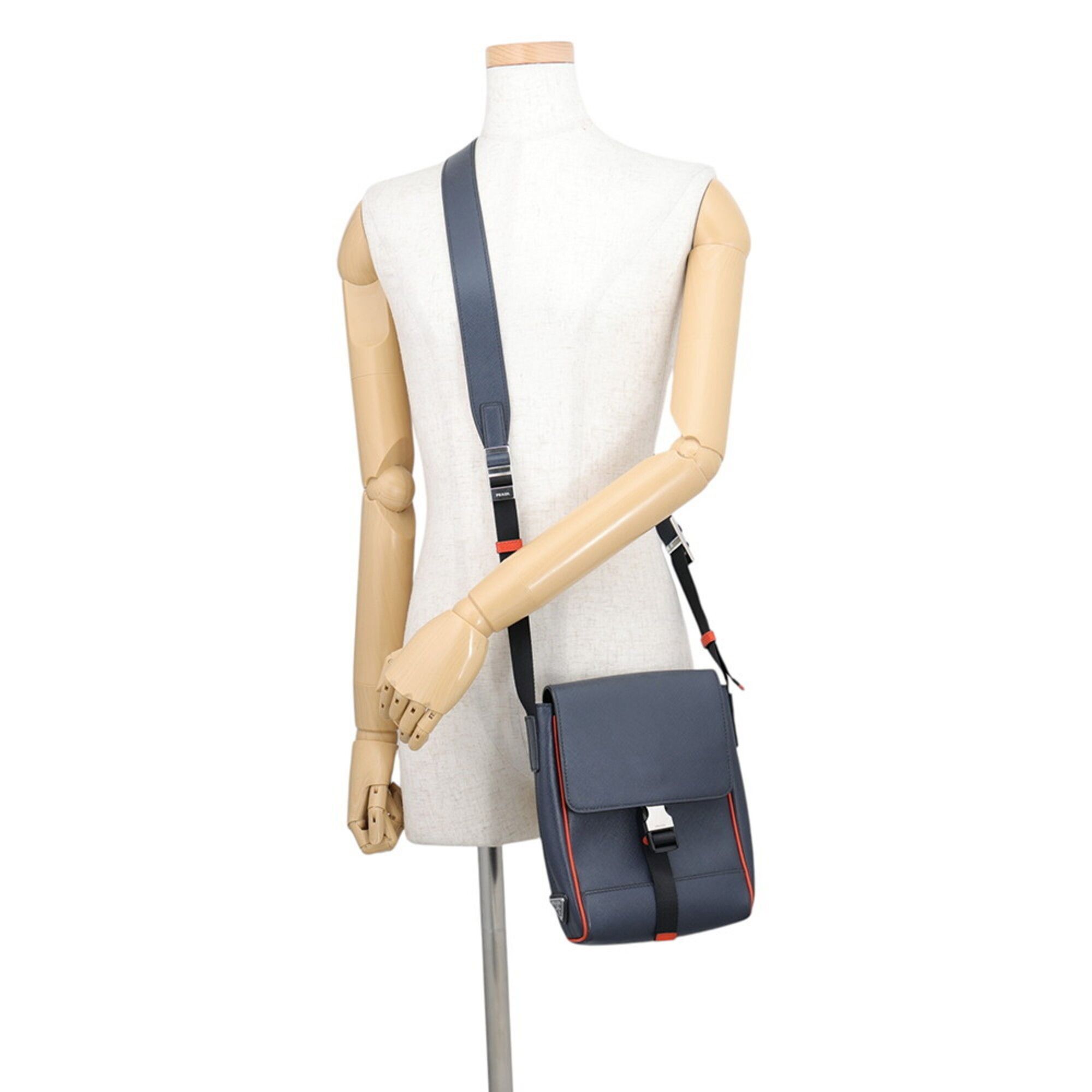 Leather Handbag Shoulder Bag (Pre-Owned) - Prada - Modalova