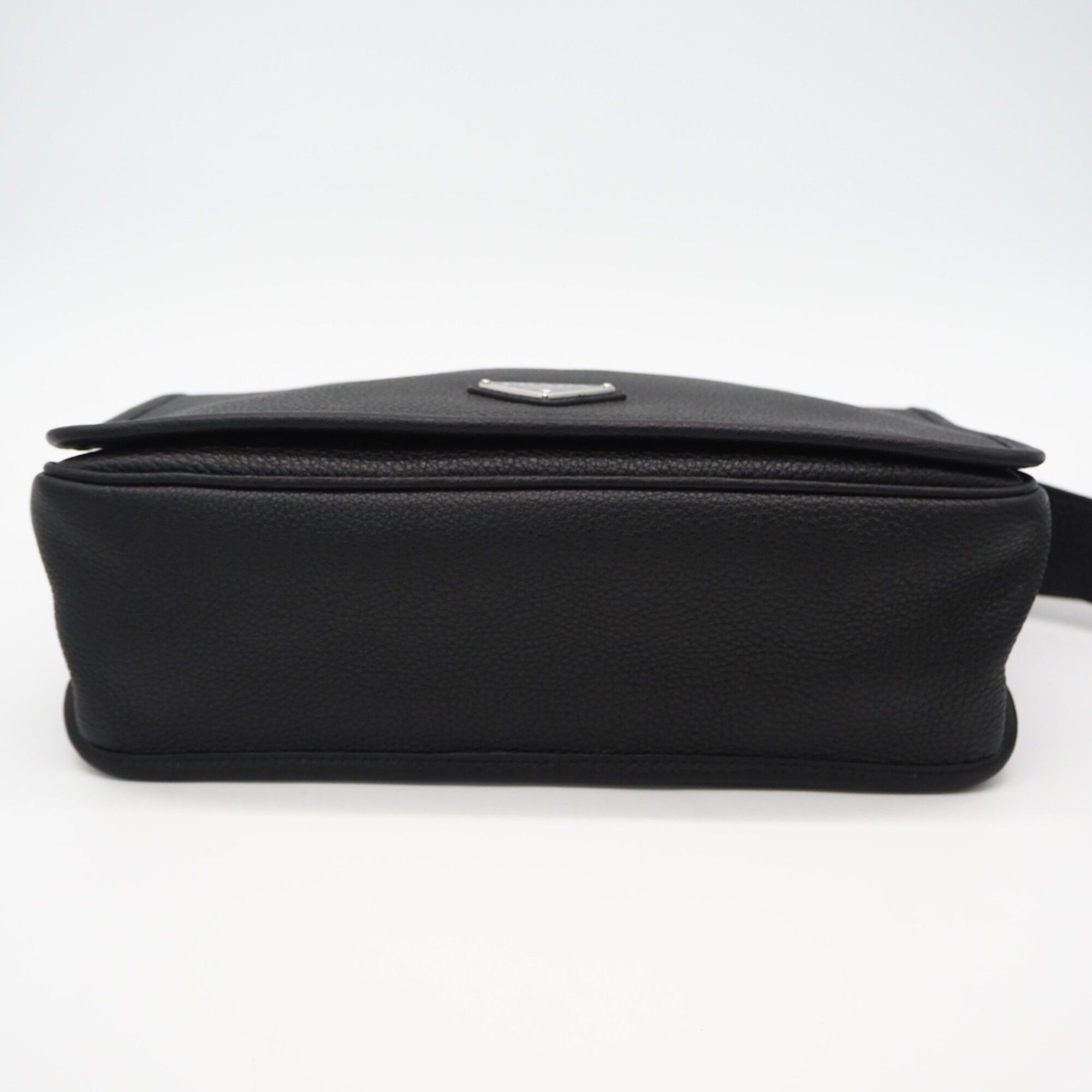 Leather Shoulder Bag (Pre-Owned) - Prada - Modalova