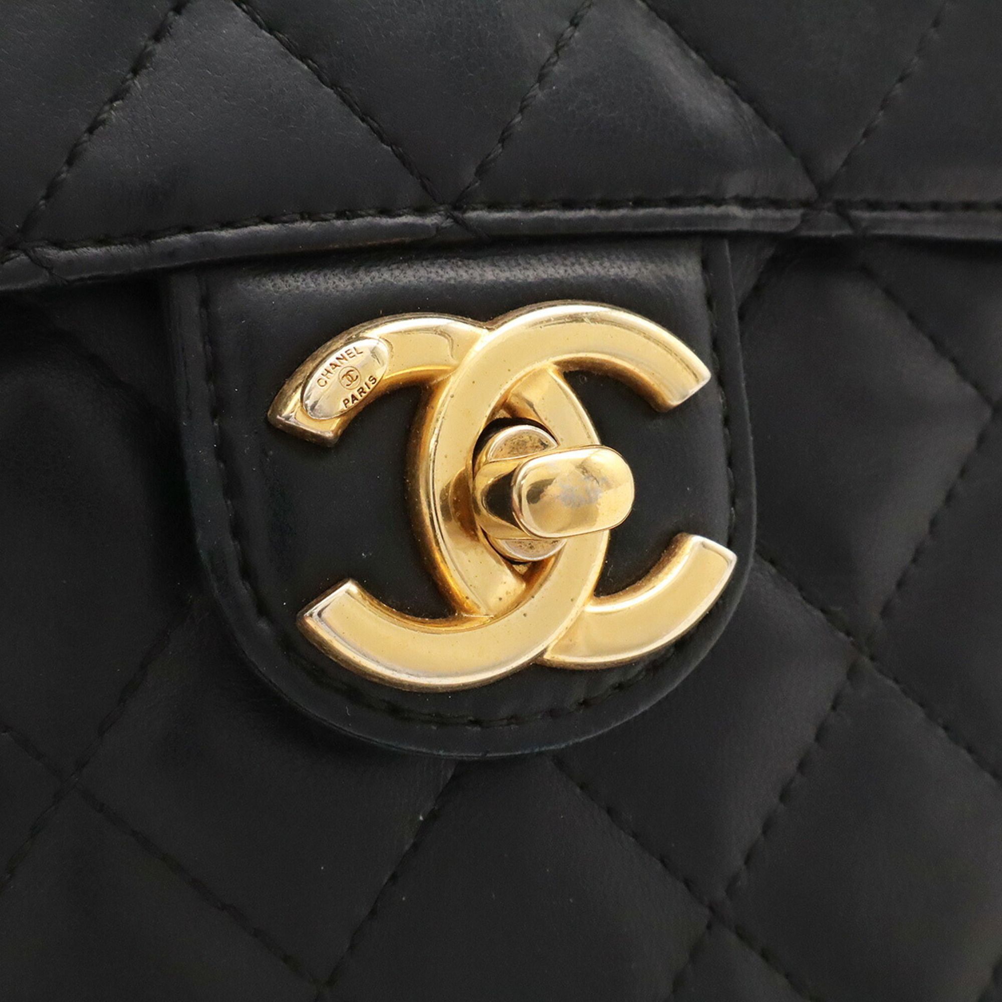 Leather Pochette Shoulder Bag (Pre-Owned) - Chanel - Modalova