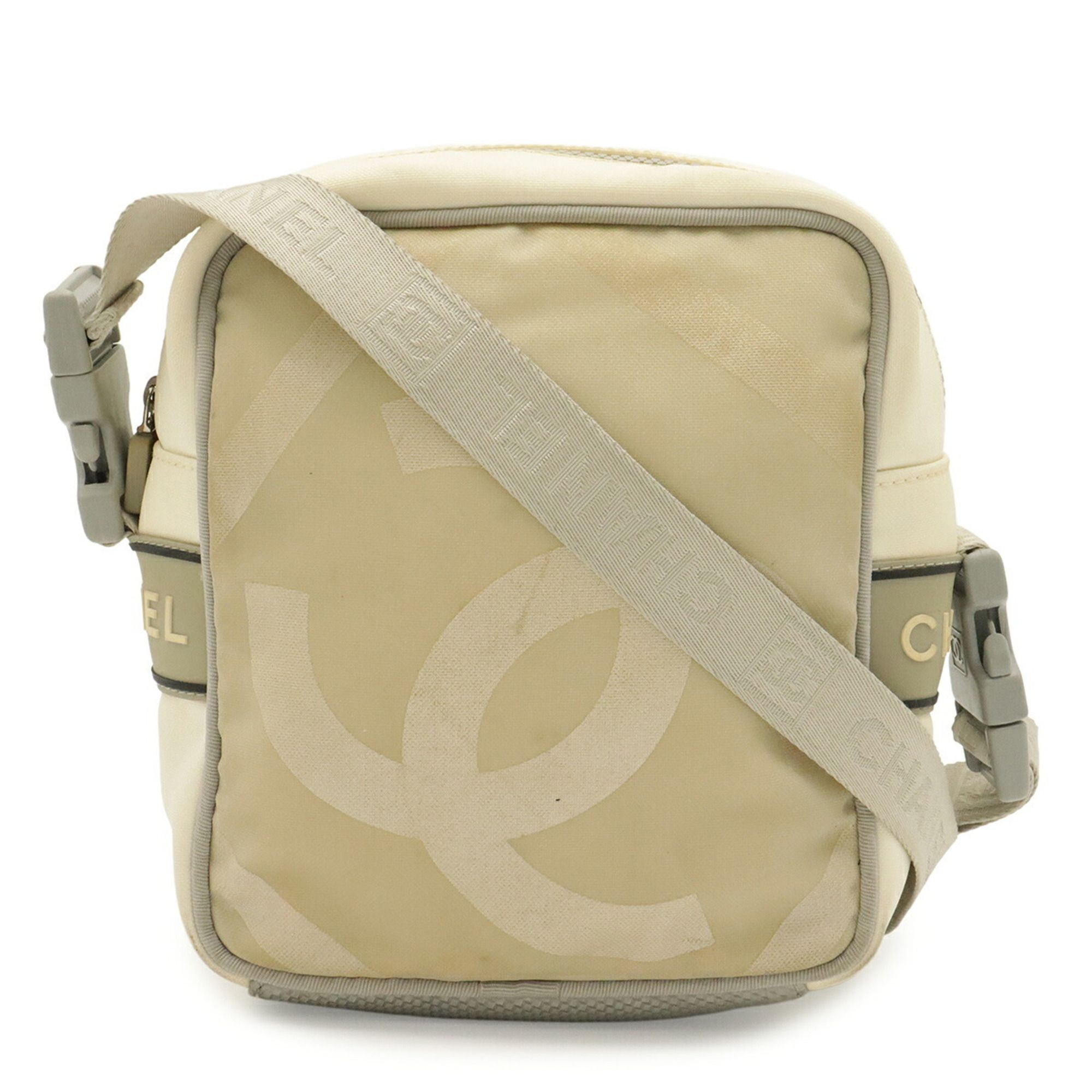 Coated Canvas Pochette Shoulder Bag (Pre-Owned) - Chanel - Modalova