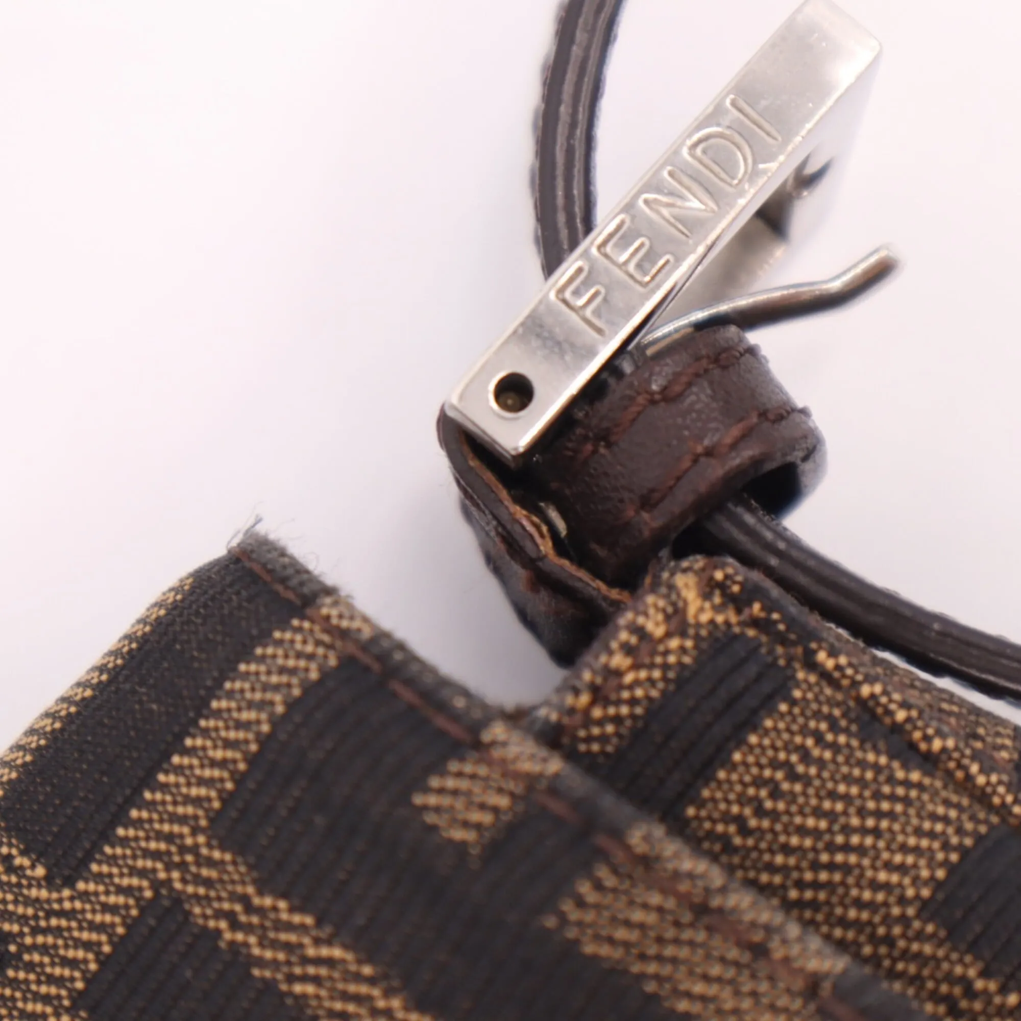 Zucca Zucca Leather Shoulder Bag (Pre-Owned) - Fendi - Modalova