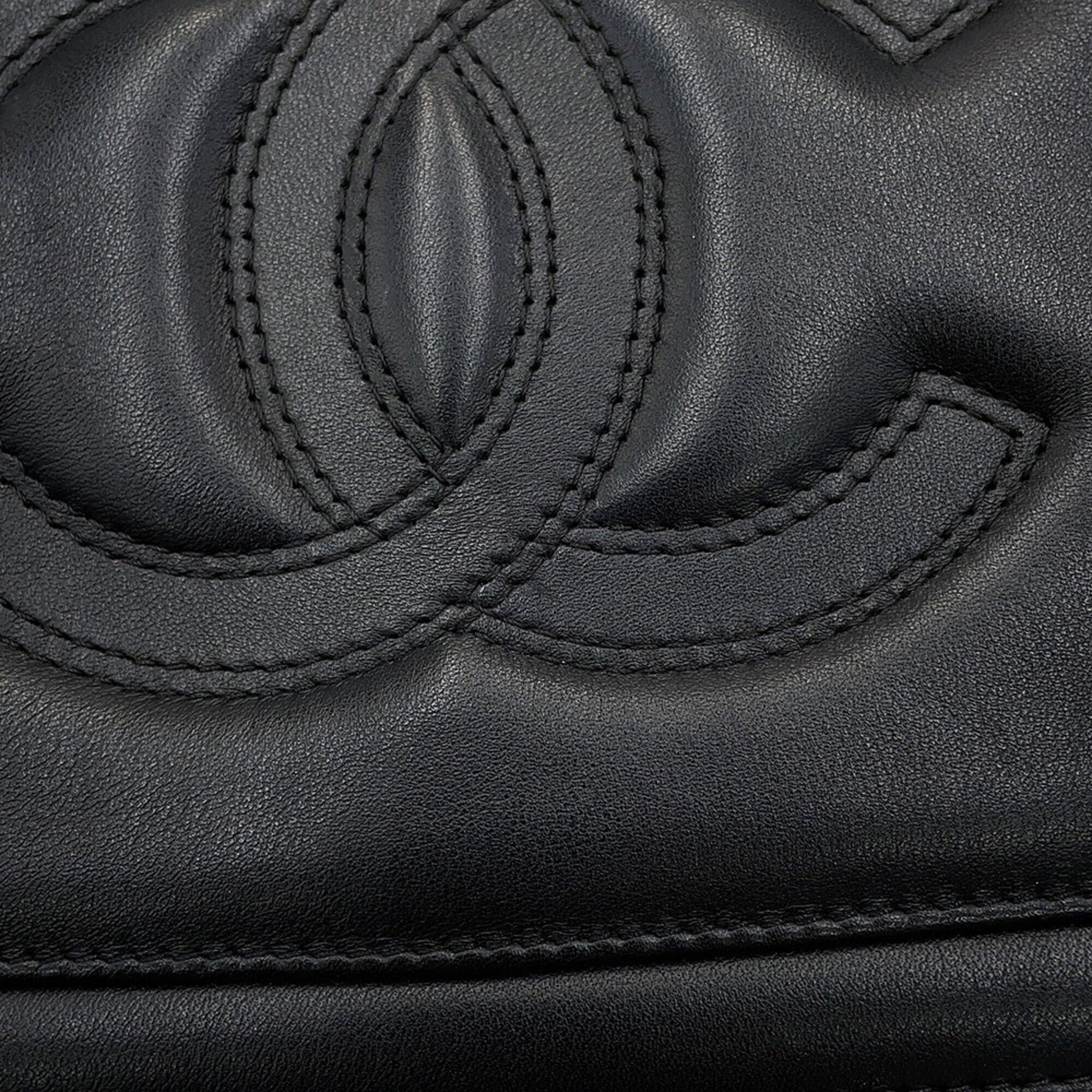 Leather Shoulder Bag (Pre-Owned) - Chanel - Modalova