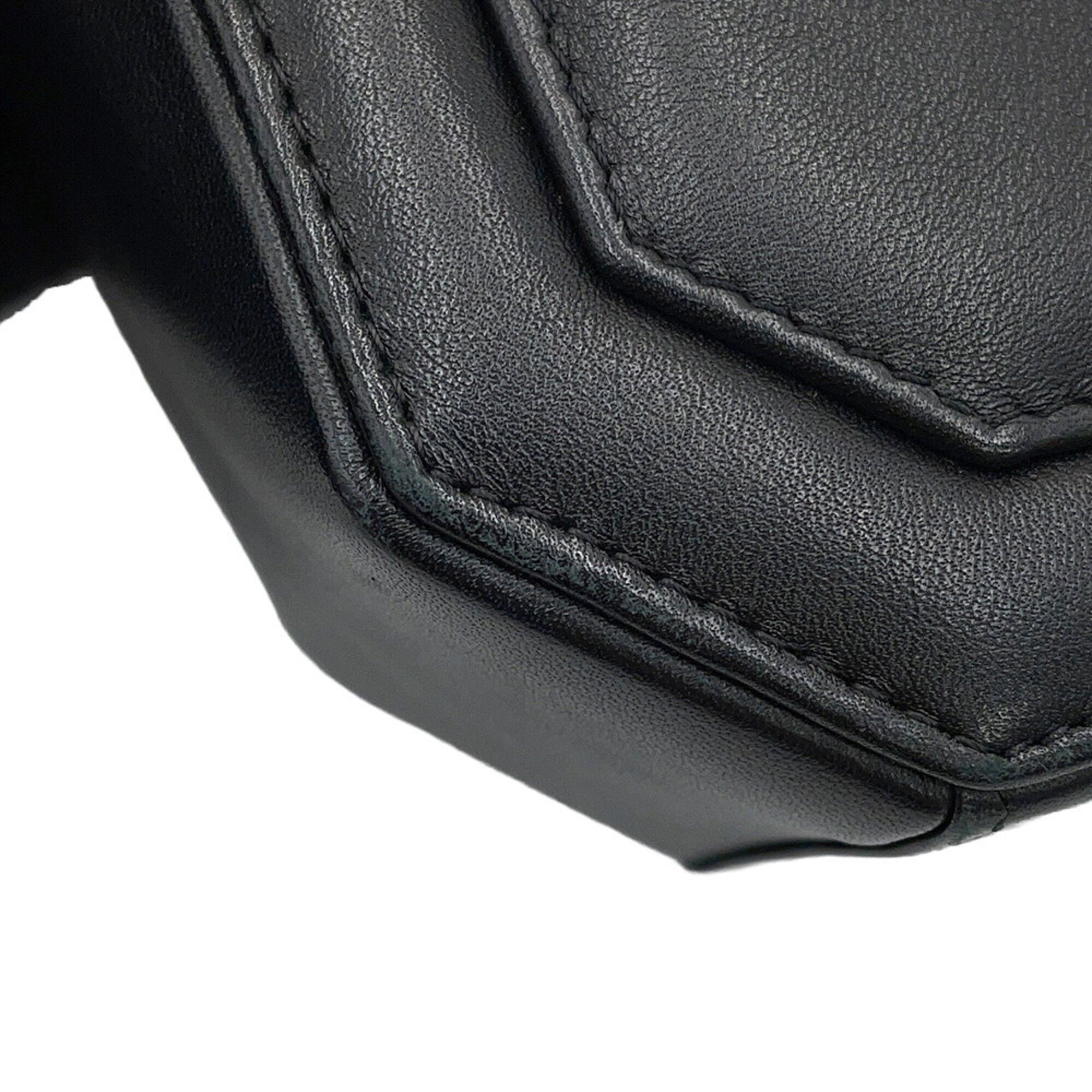 Leather Shoulder Bag (Pre-Owned) - Chanel - Modalova