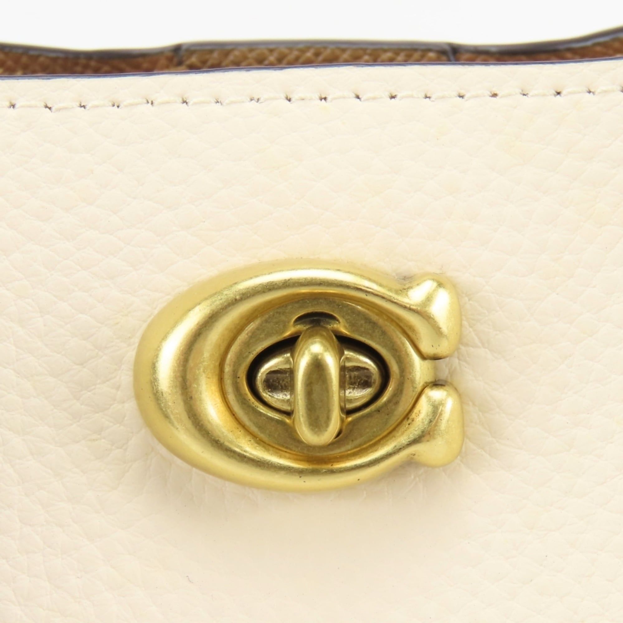 Handbag (Pre-Owned) - Coach - Modalova