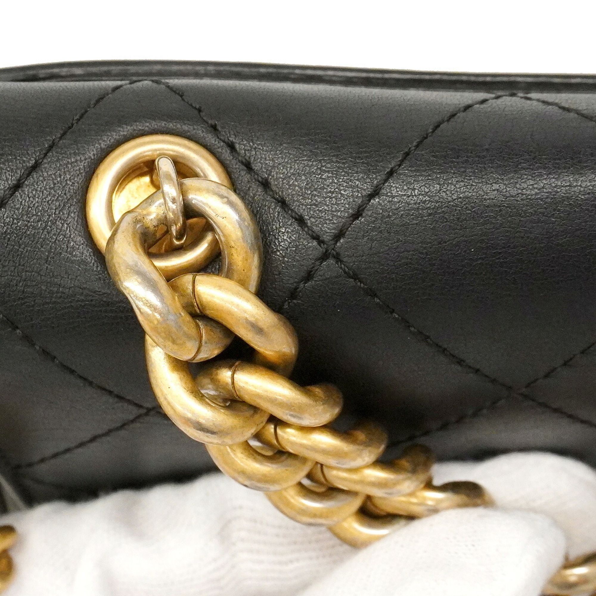 Leather Shoulder Bag (Pre-Owned) - Chanel - Modalova