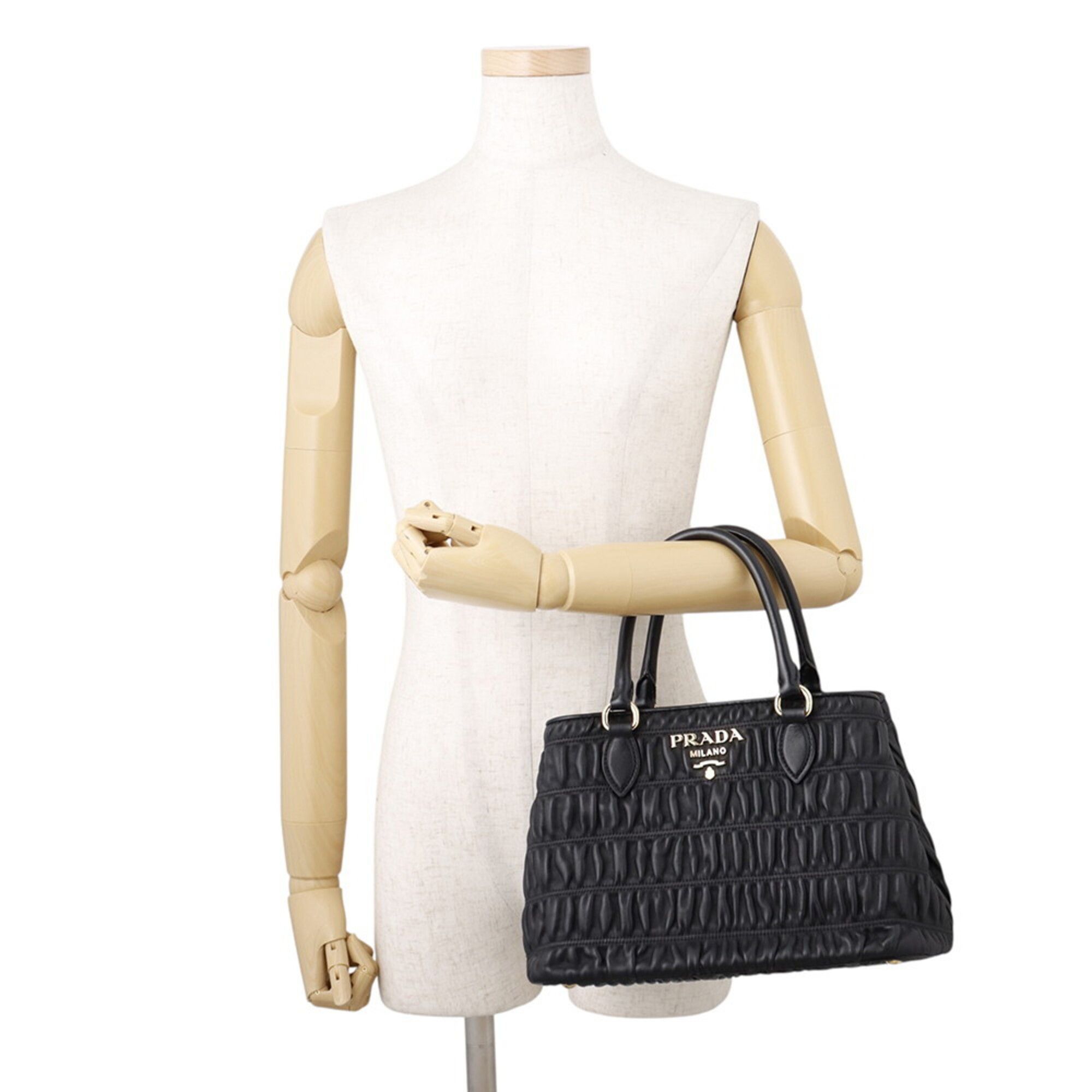 Leather Handbag (Pre-Owned) - Prada - Modalova