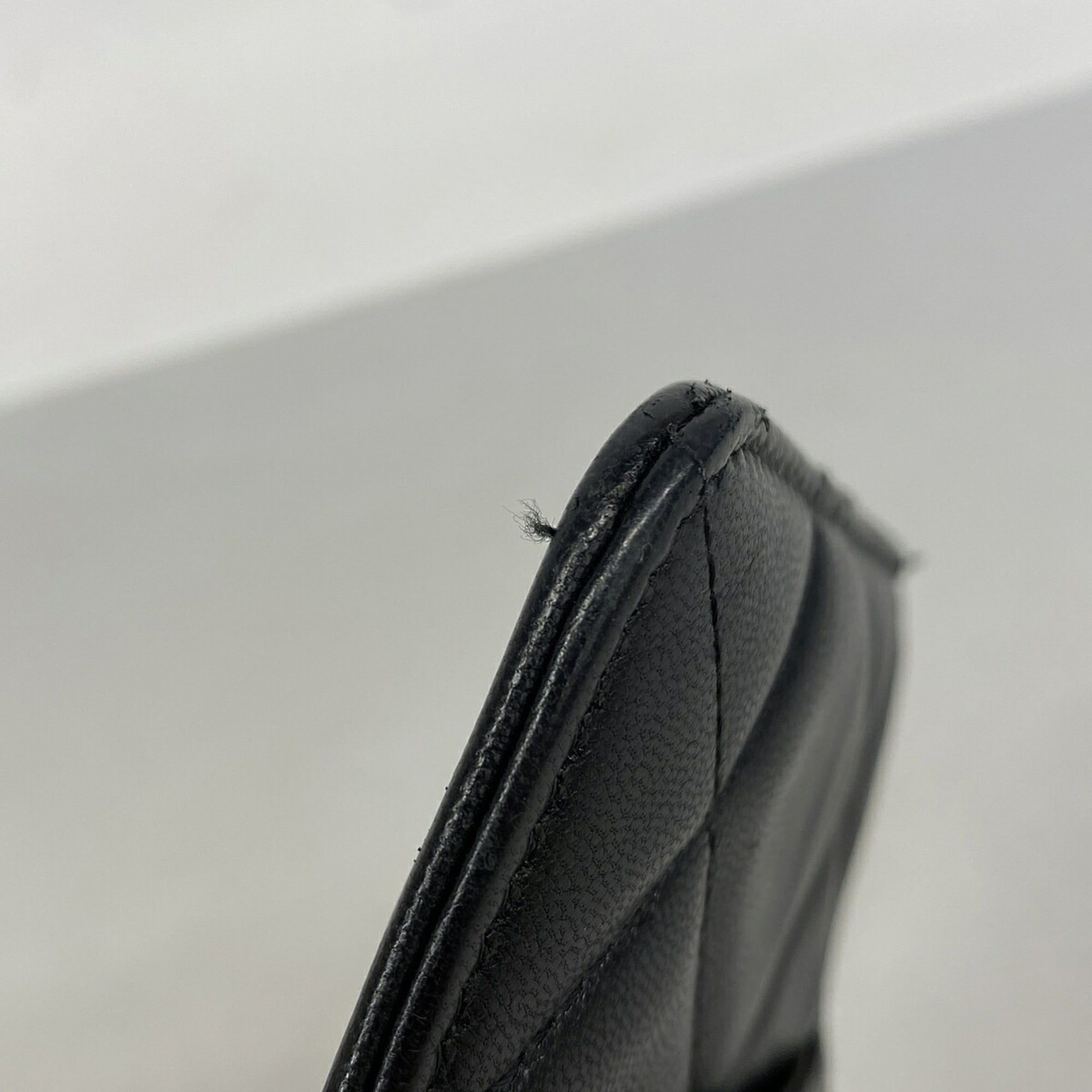 Leather Long Wallet (Bi-Fold) (Pre-Owned) - Chanel - Modalova