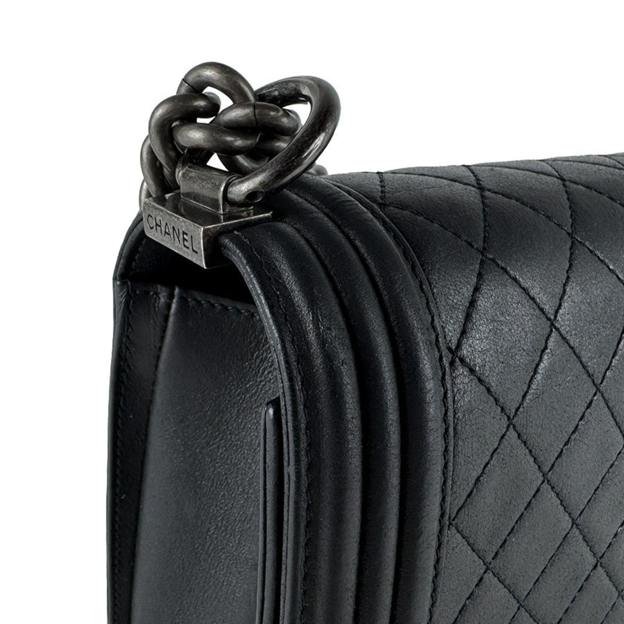 Leather Shoulder Bag (Pre-Owned) - Chanel - Modalova