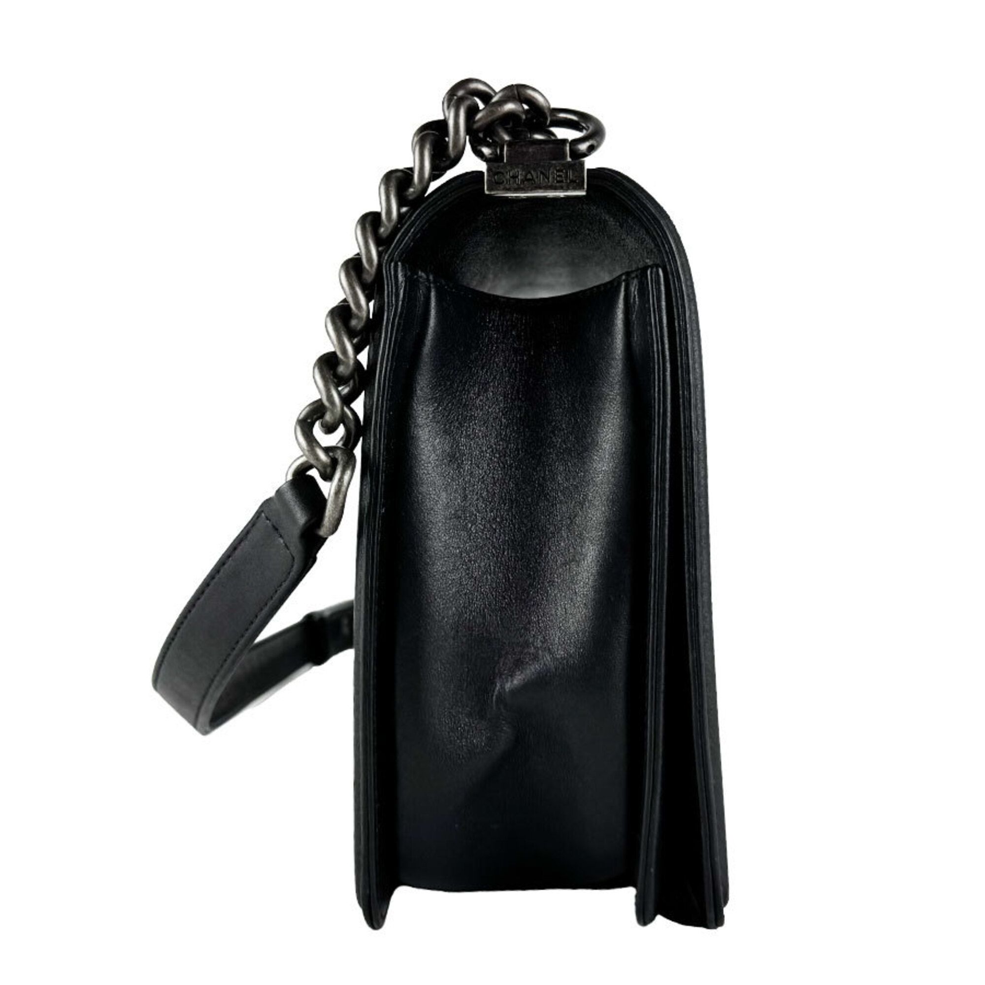 Leather Shoulder Bag (Pre-Owned) - Chanel - Modalova