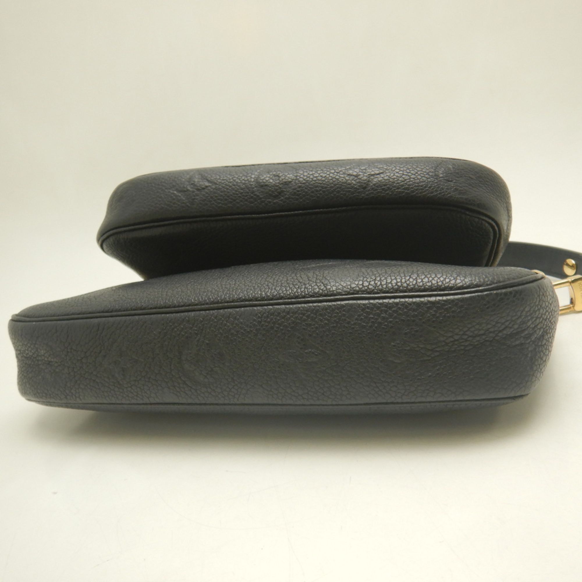 Leather Pochette Pouch Shoulder Bag (Pre-Owned) - Louis Vuitton - Modalova