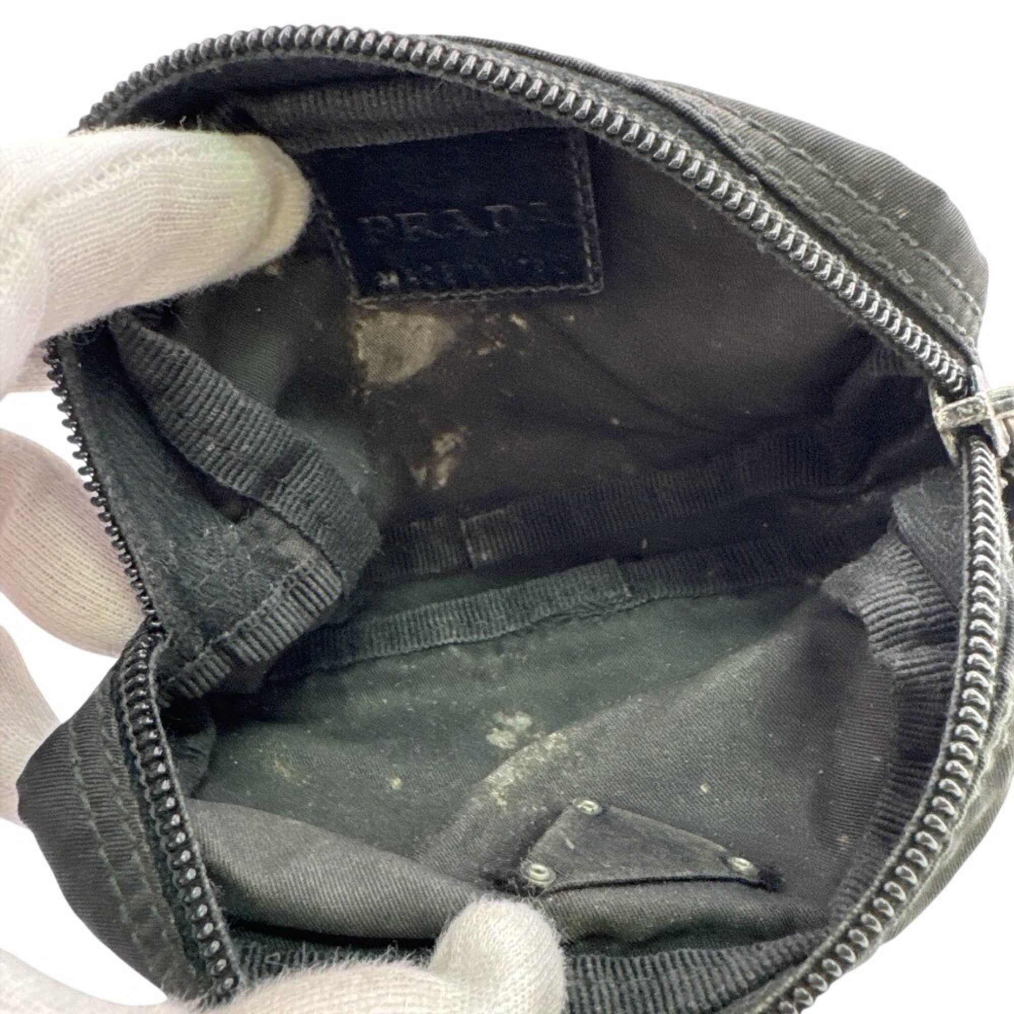 Prada Black Nylon Pouch (Pre-Owned) - Prada - Modalova