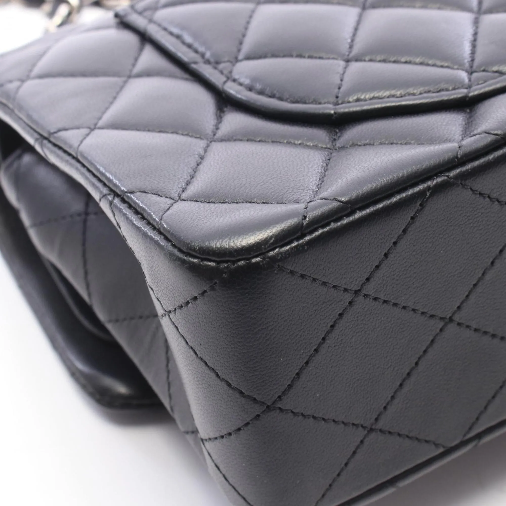 Leather Handbag Shoulder Bag (Pre-Owned) - Chanel - Modalova
