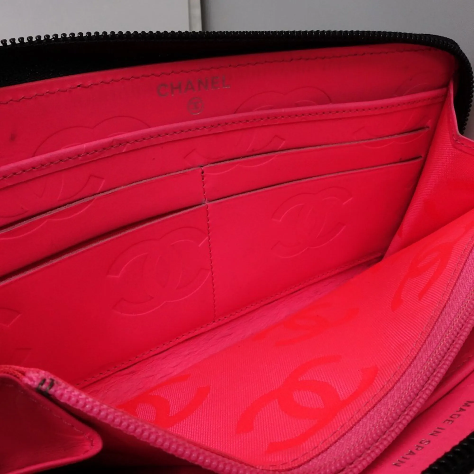 Leather Long Wallet (Bi-Fold) (Pre-Owned) - Chanel - Modalova