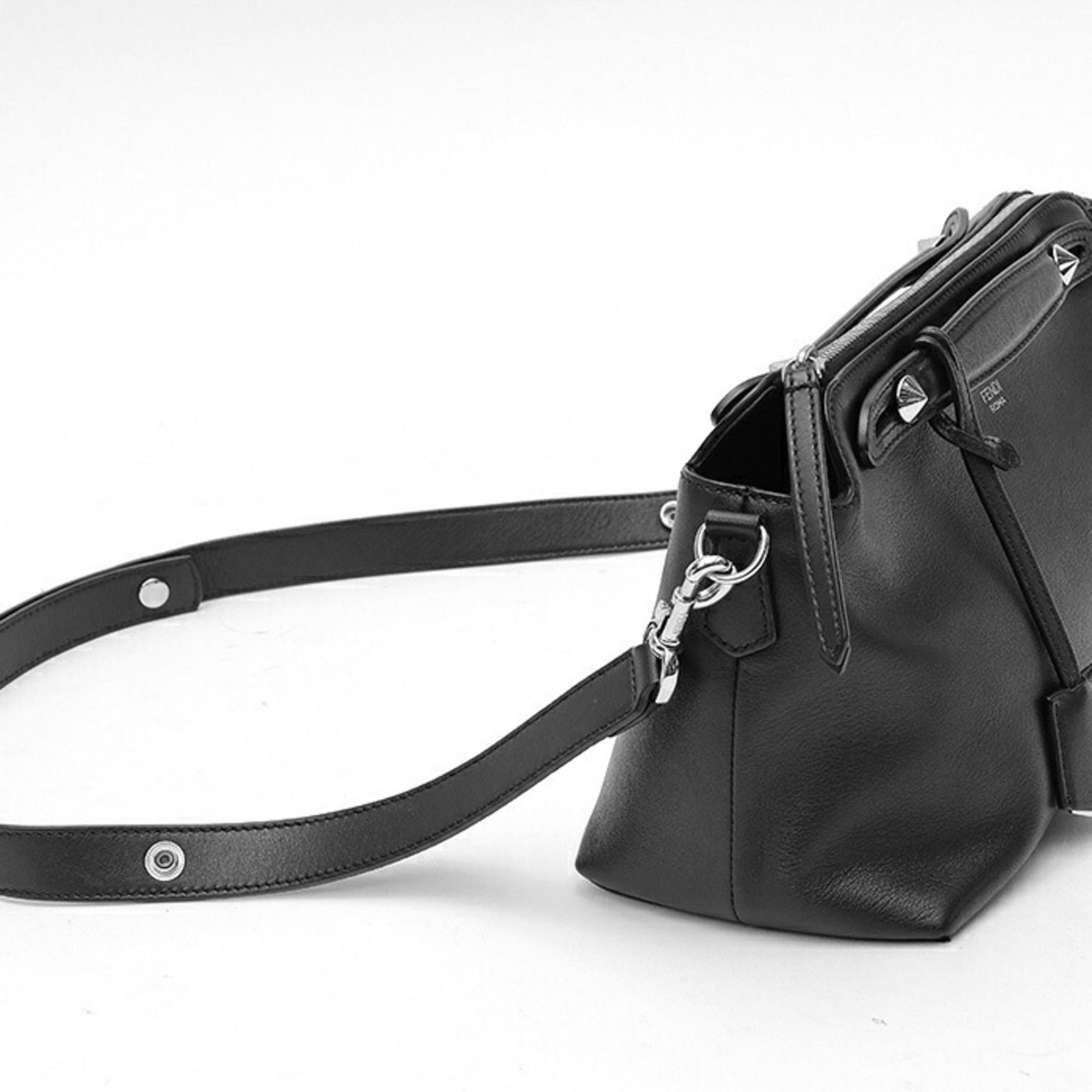 Leather Shoulder Bag (Pre-Owned) - Fendi - Modalova